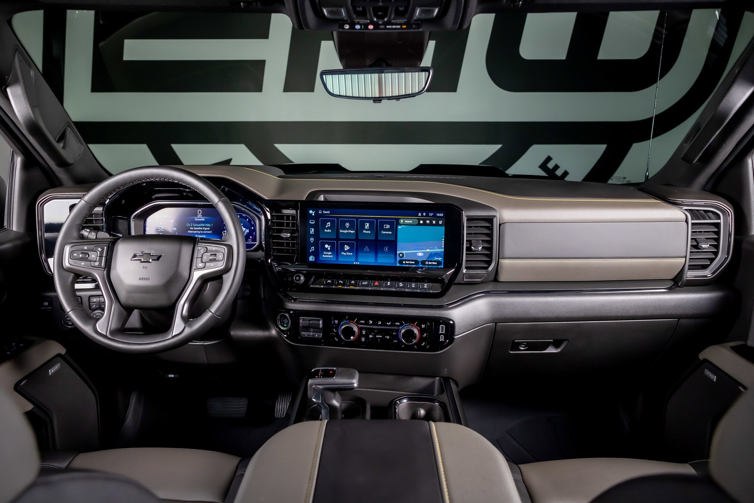 2025 Chevrolet Silverado 1500 ZR2 photo 2