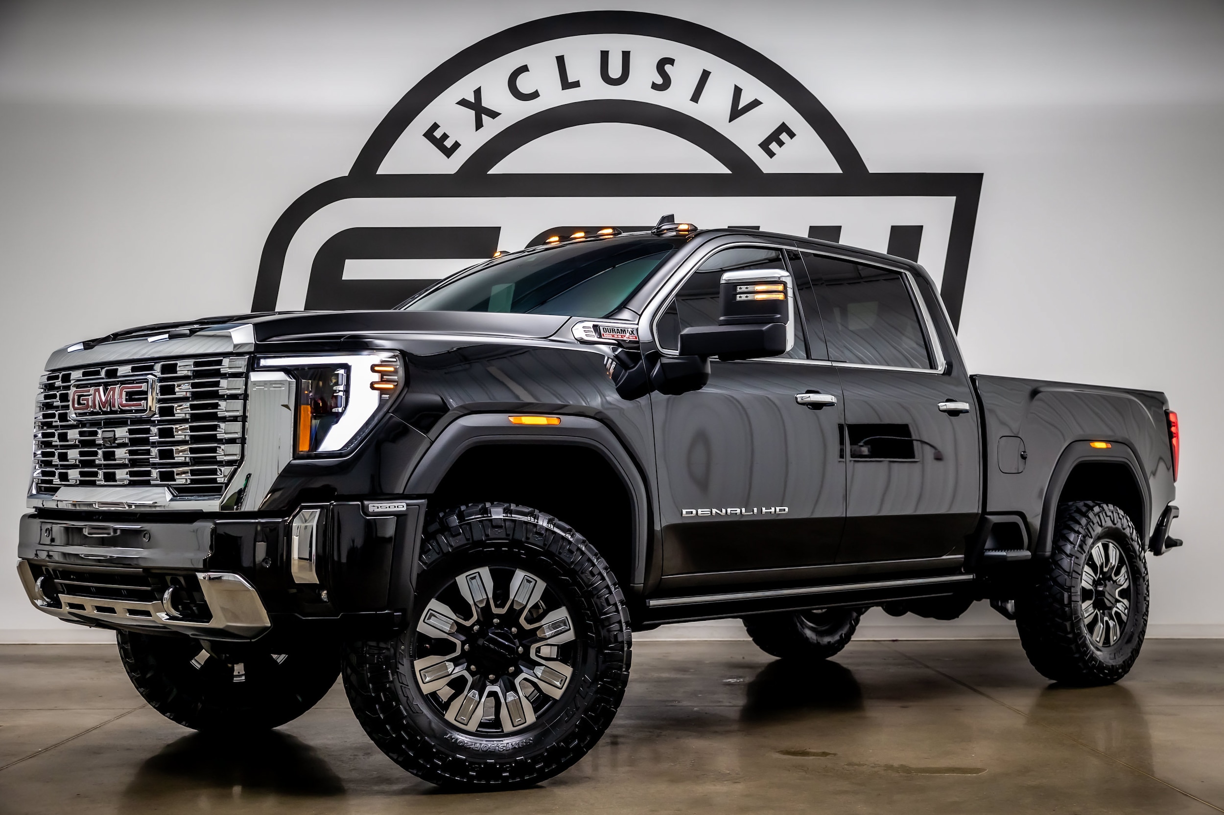 2024 GMC Sierra 4WD Crew Cab Standard Box Denali's photo