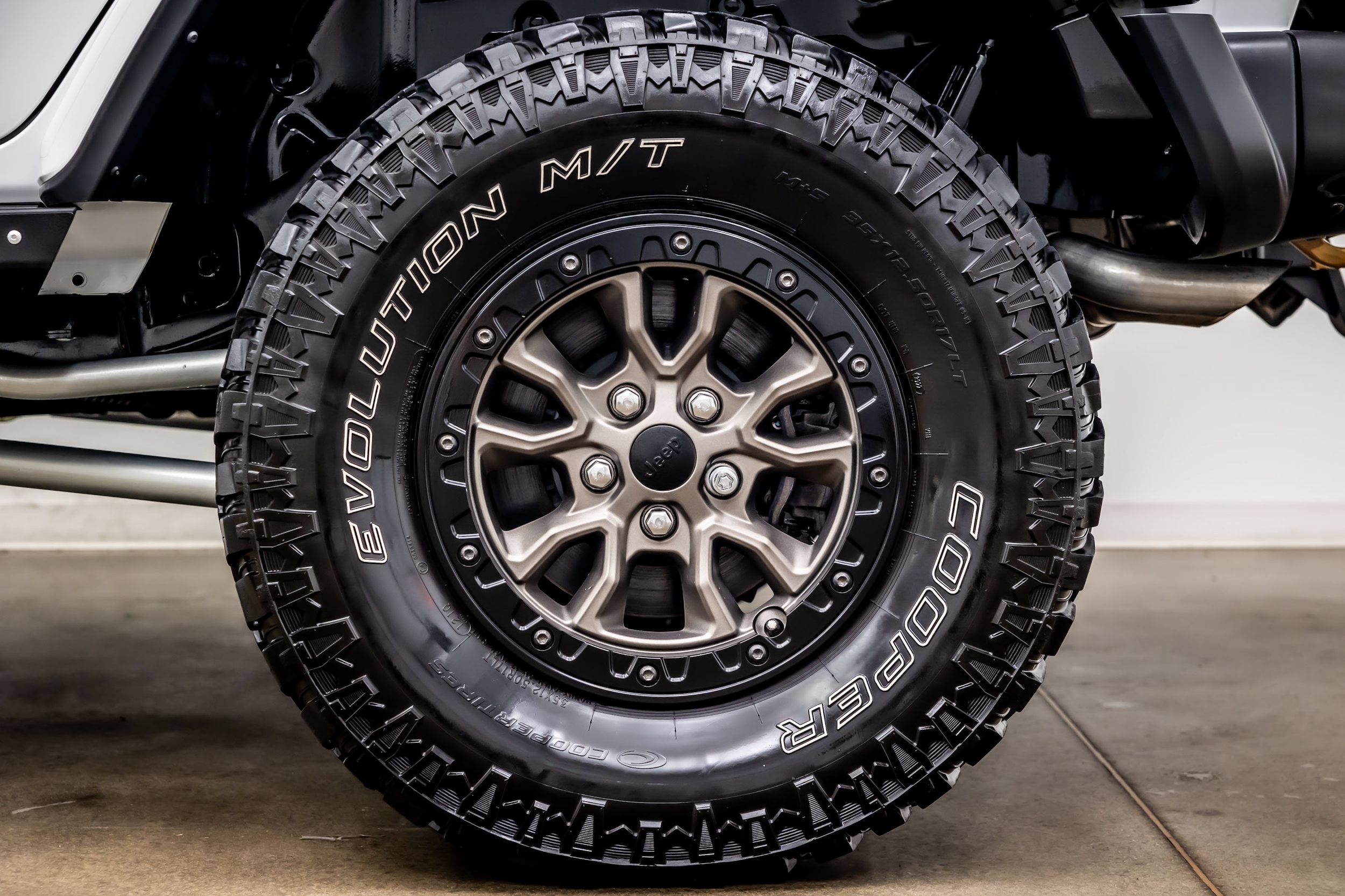 2023 Jeep Wrangler 4-Door Rubicon 392 - Photo 44