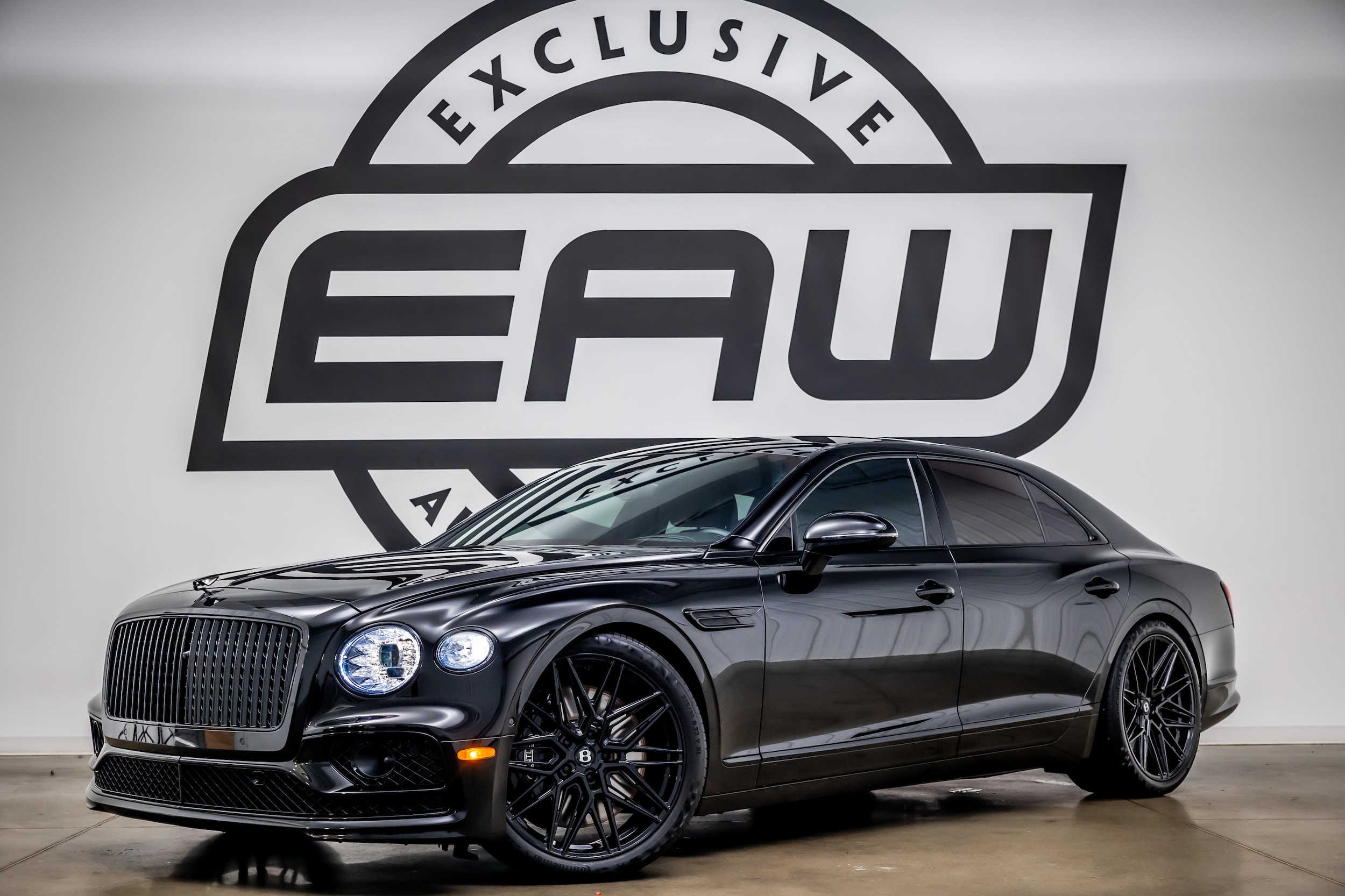 2022 Bentley Flying Spur's photo