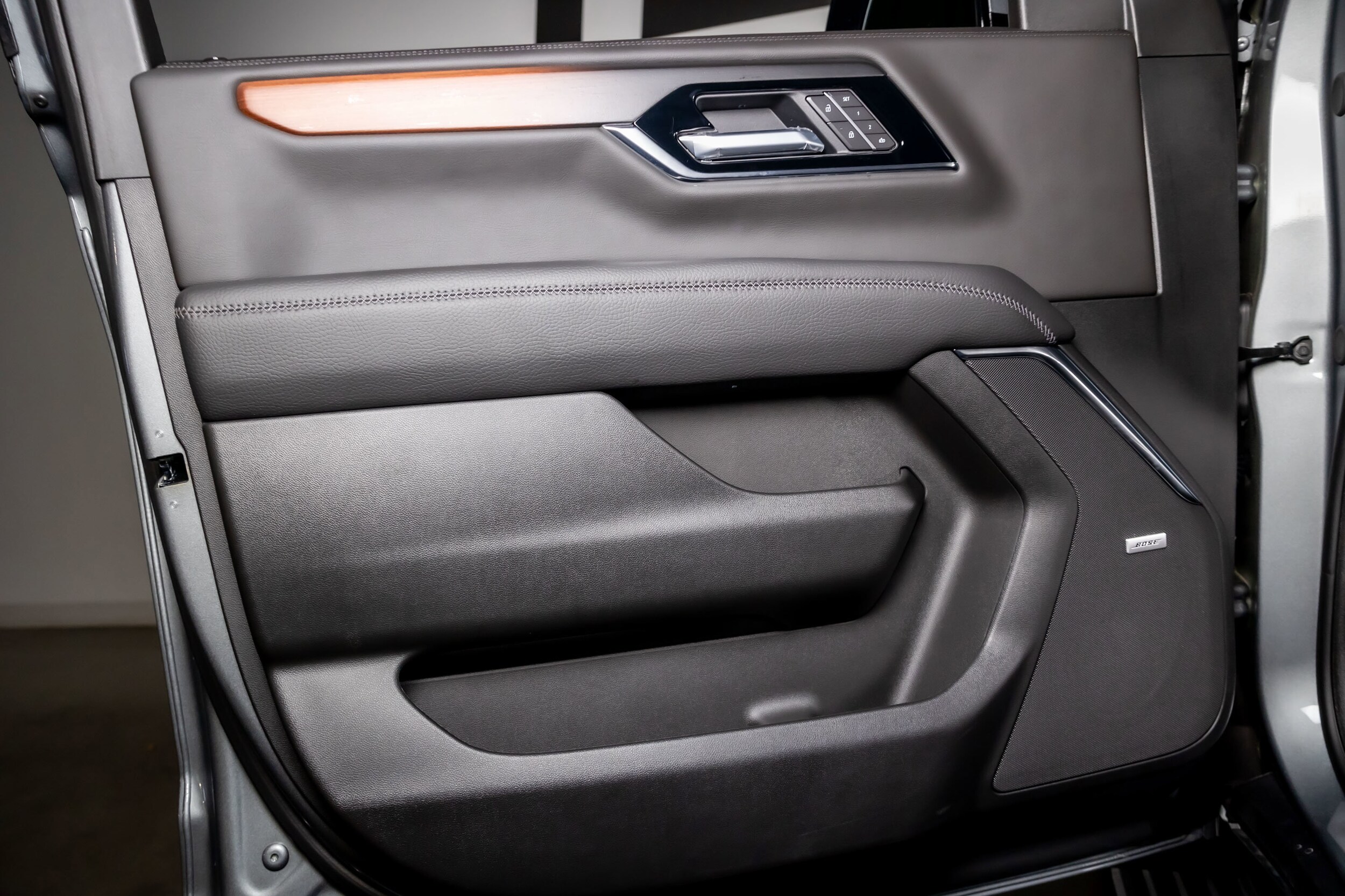 2026 GMC Yukon XL Denali - Photo 47