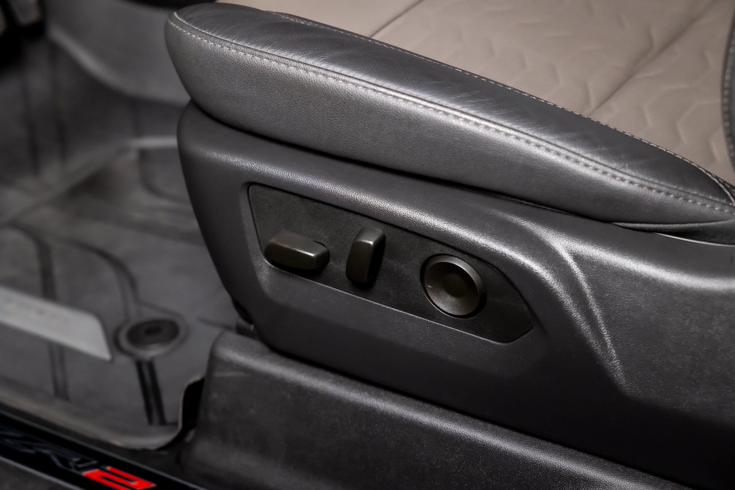 2025 Chevrolet Silverado 2500HD ZR2 - Photo 18