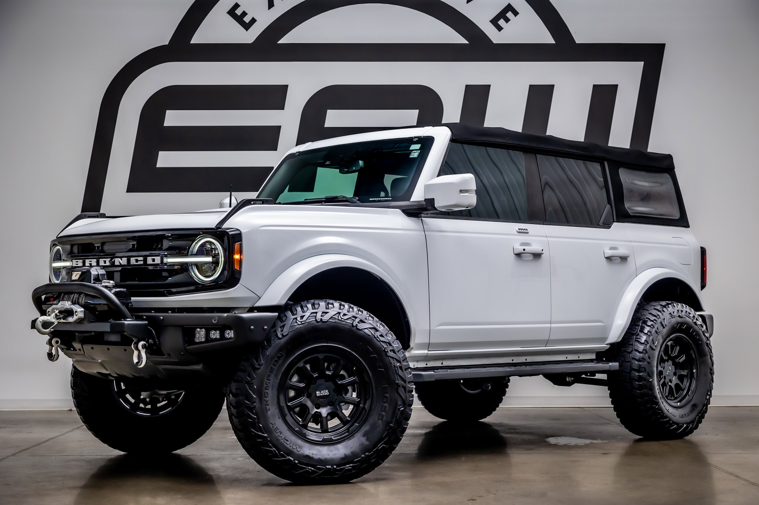 2022 Ford Bronco 4-Door Outer Banks's photo
