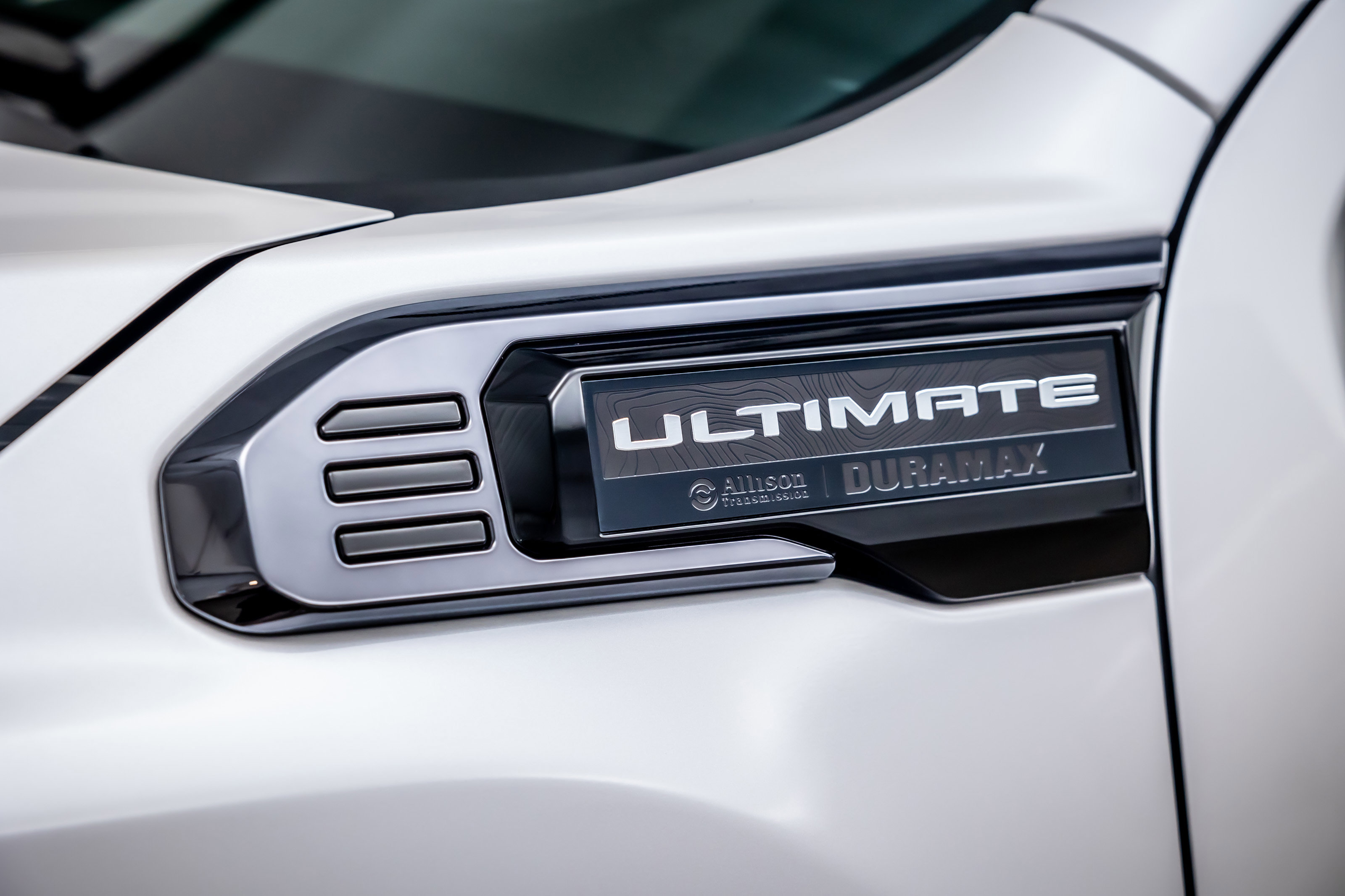 2025 GMC Sierra 2500HD Denali Ultimate - Photo 16