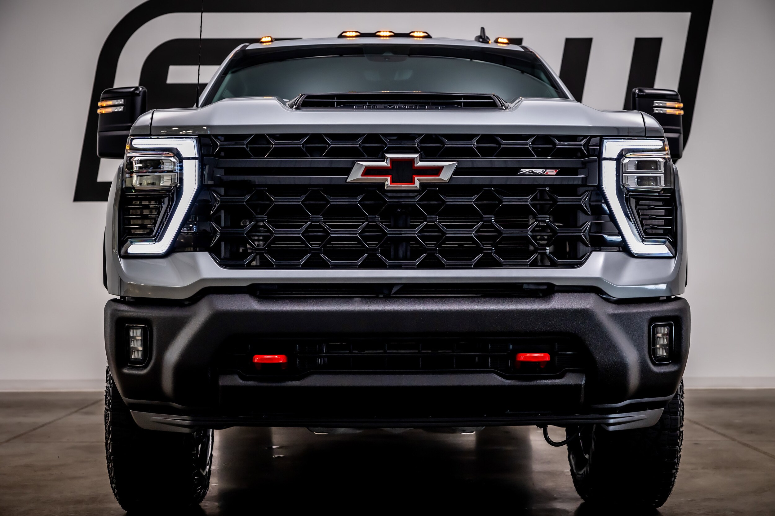 2024 Chevrolet Silverado 2500HD ZR2 photo 3
