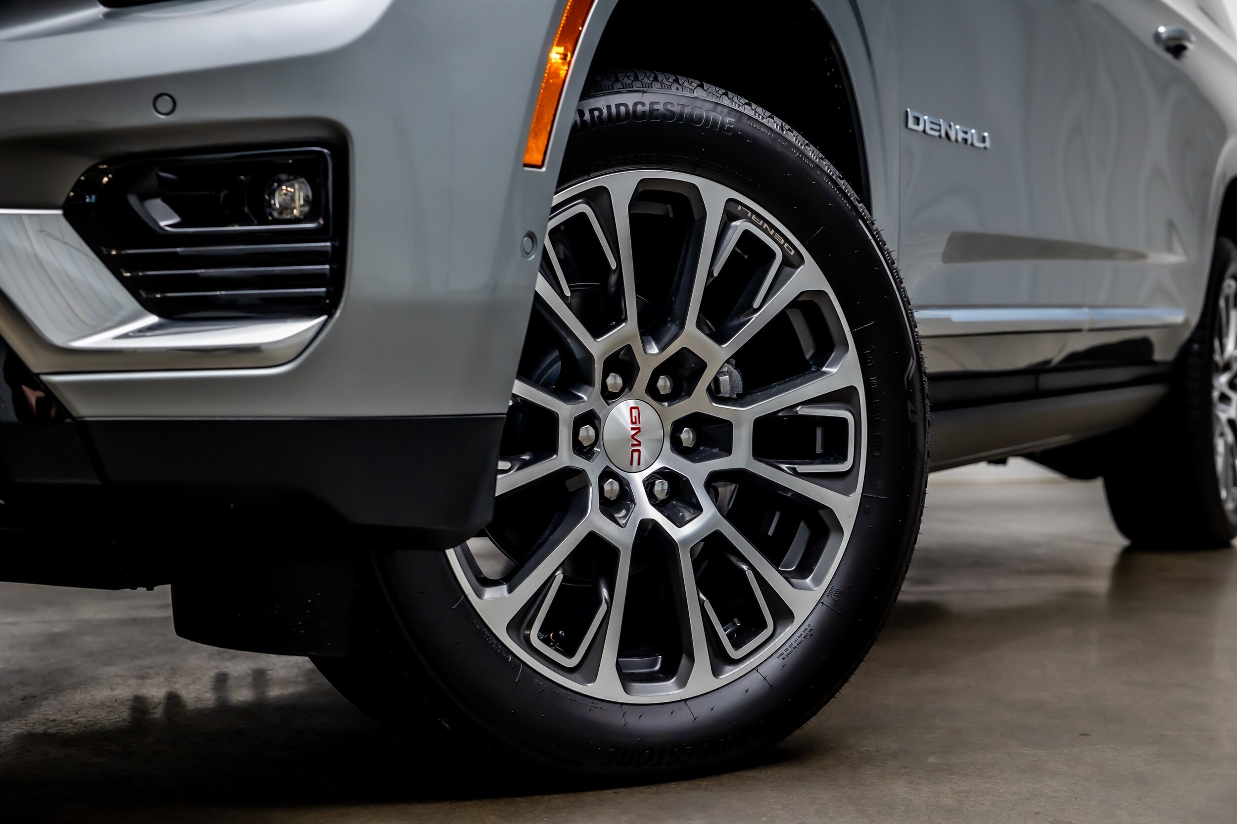 2026 GMC Yukon XL Denali - Photo 22