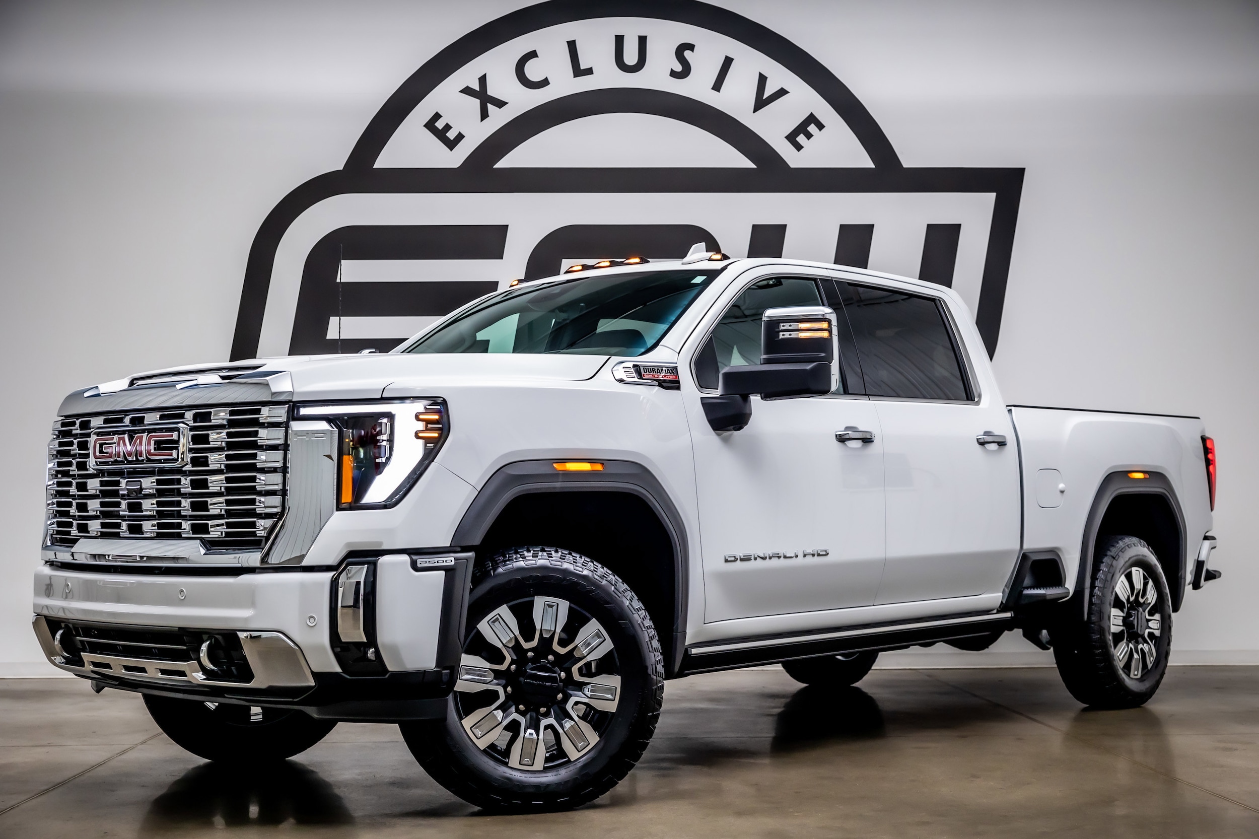 2024 GMC Sierra 4WD Crew Cab Standard Box Denali's photo