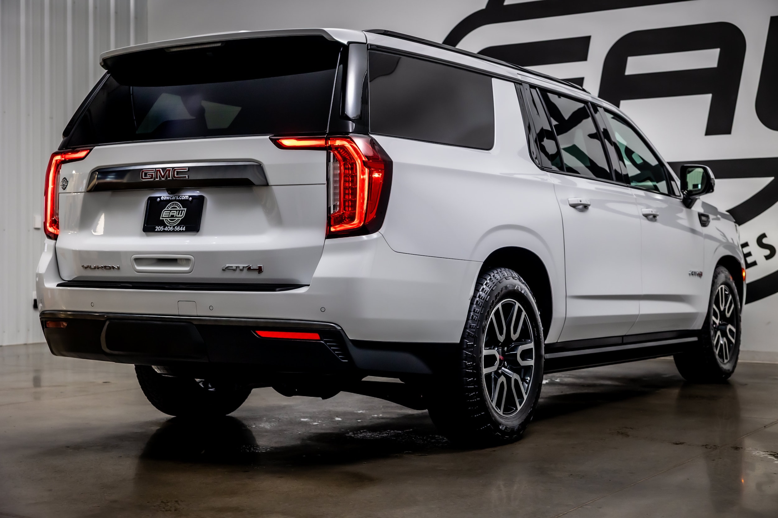2023 GMC Yukon XL AT4 - Photo 36
