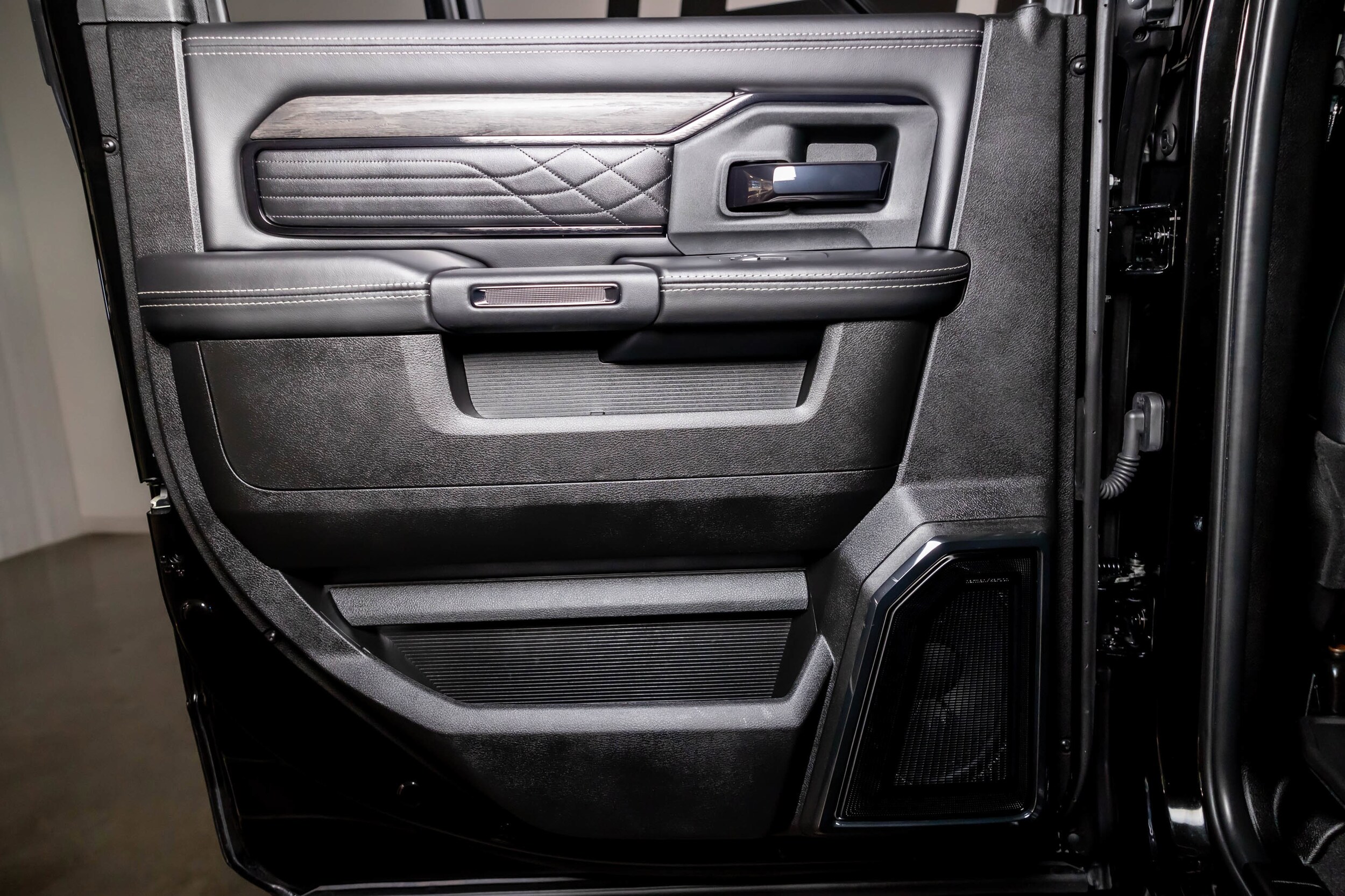 2025 RAM Ram 2500 Pickup Limited - Photo 48