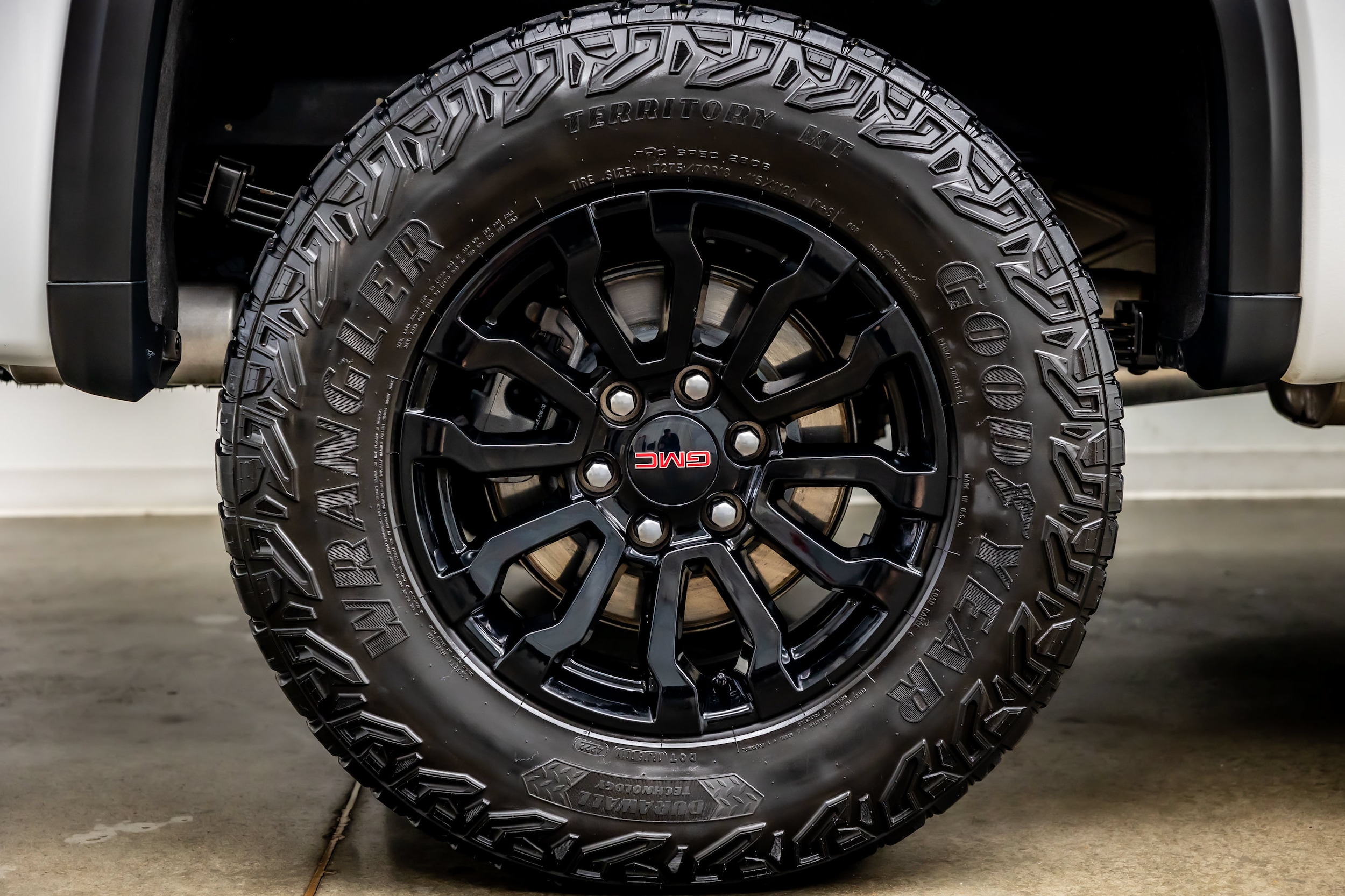 2023 GMC Sierra 1500 AT4X - Photo 43