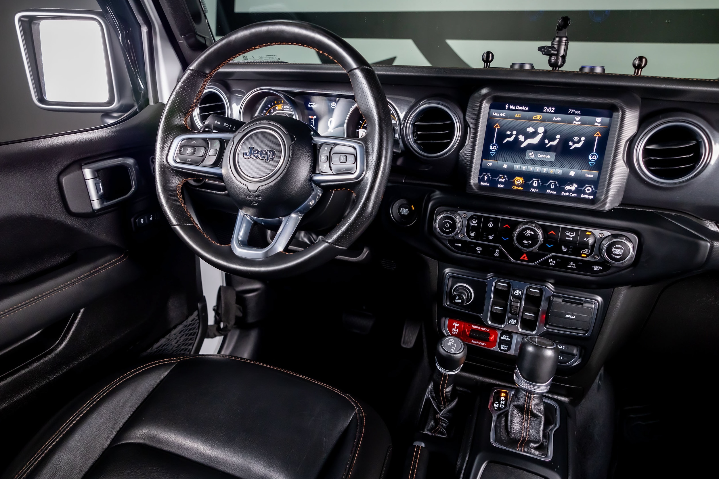 2023 Jeep Wrangler 4-Door Rubicon 392 - Photo 7