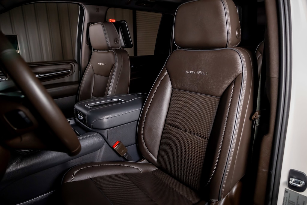 Used 2021 GMC Yukon XL Denali SUV