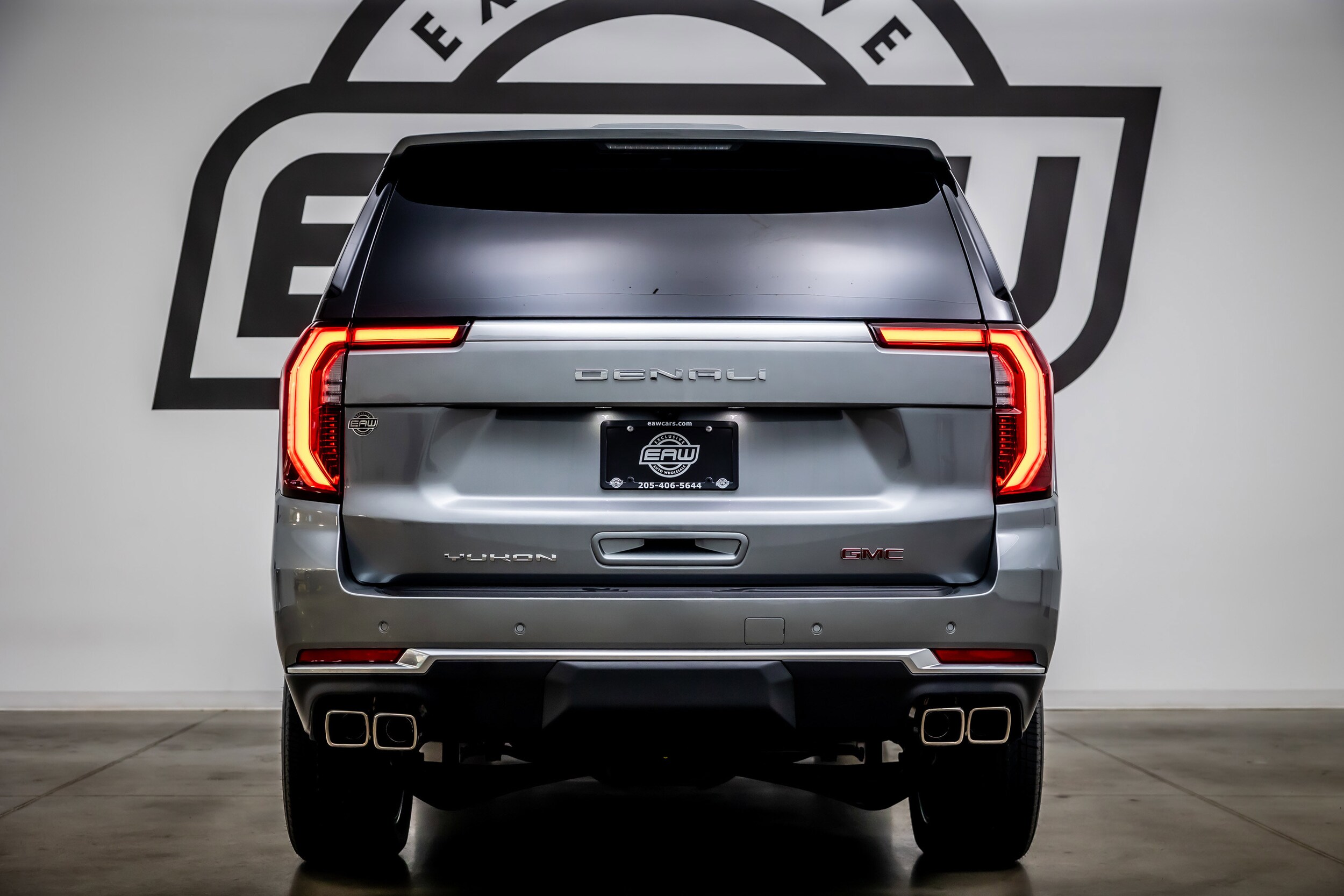 2026 GMC Yukon XL Denali - Photo 10
