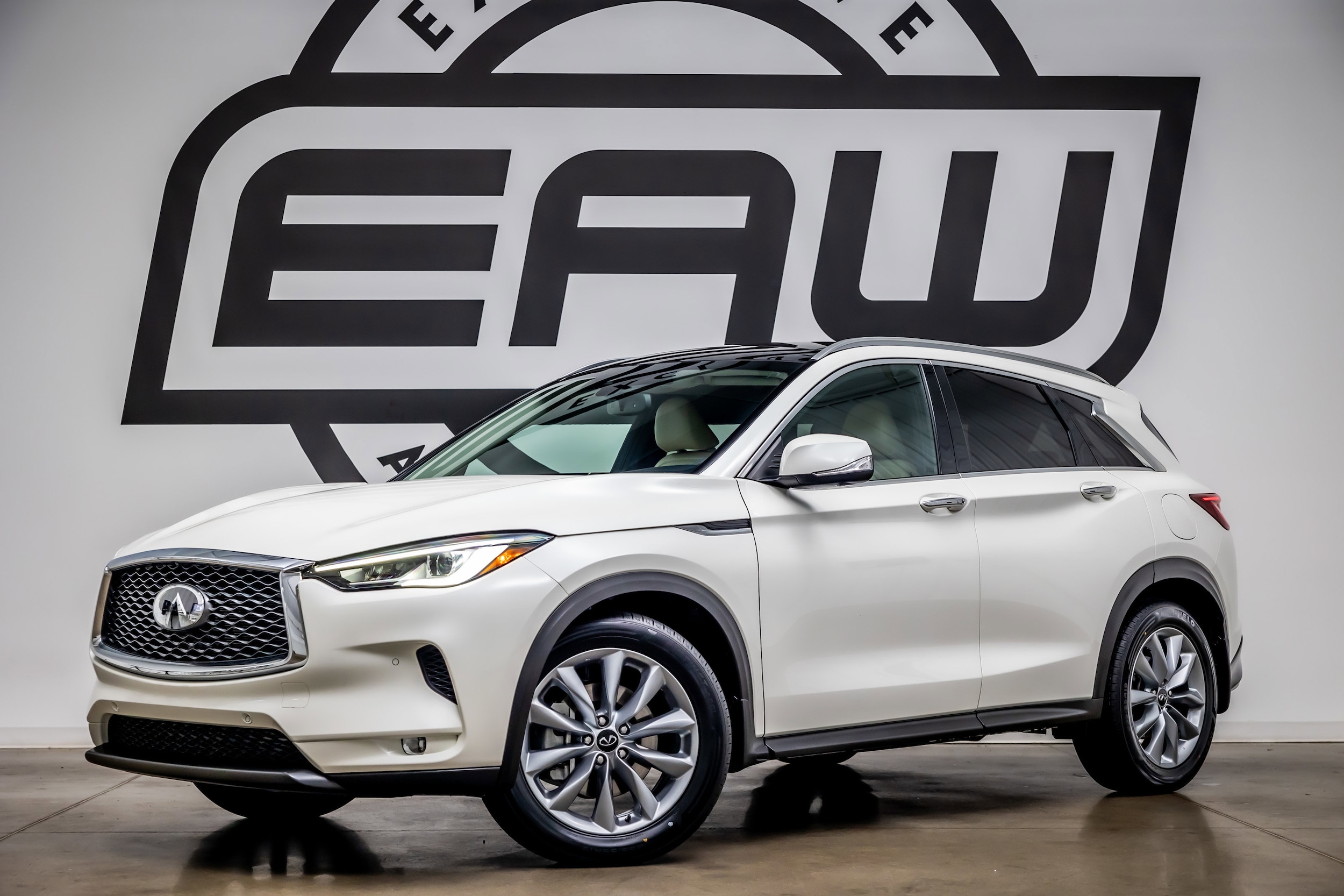 2022 INFINITI QX50 Essential