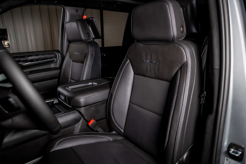 Used 2024 GMC Yukon XL Denali SUV