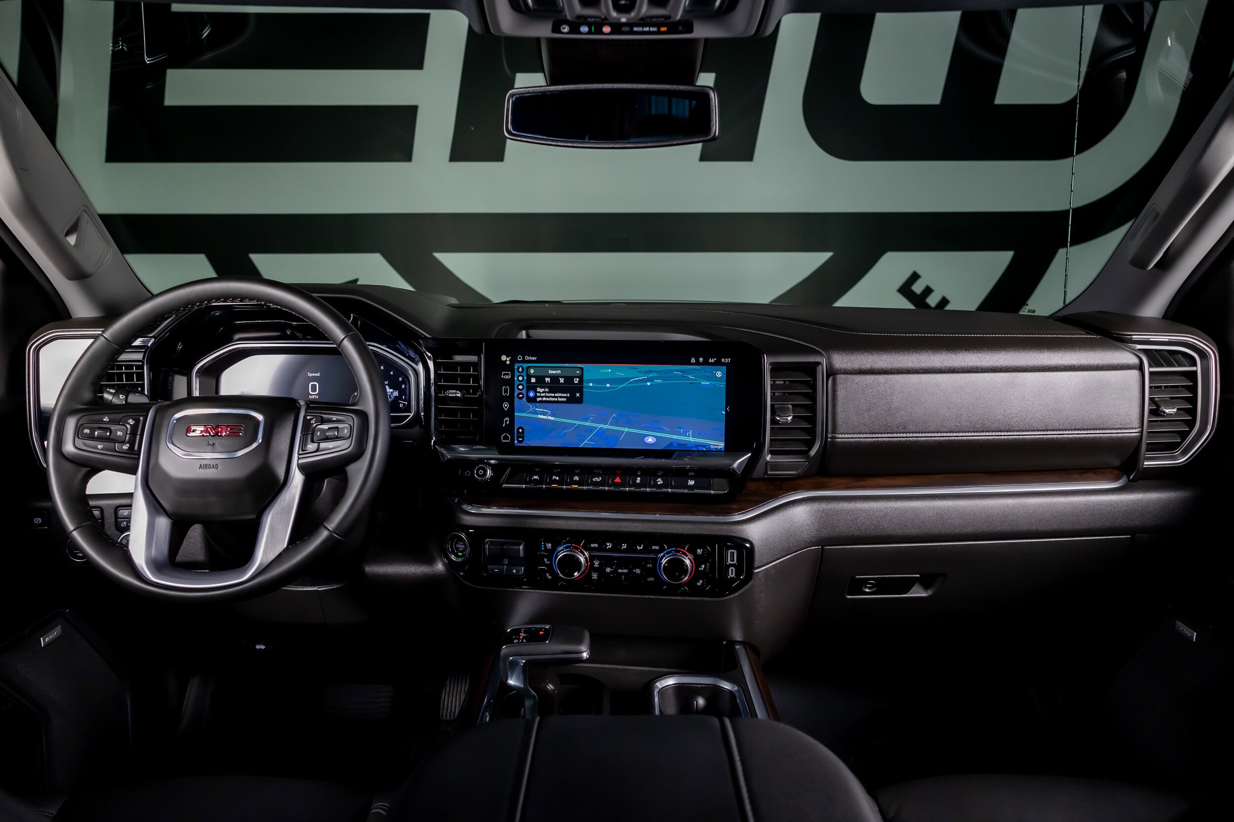 2024 Gmc Sierra 1500 SLT photo 2