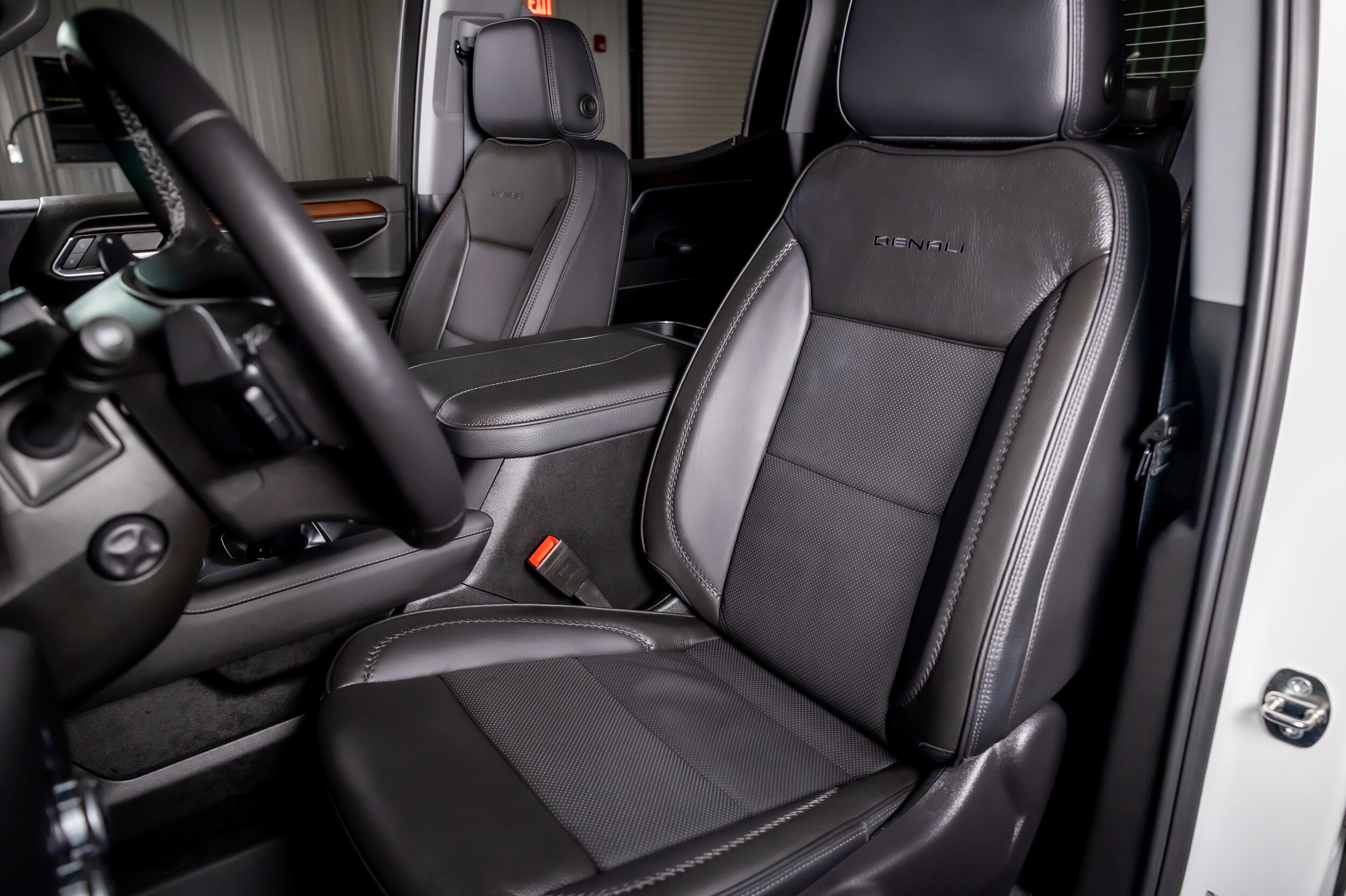 2024 Gmc Sierra 1500 Denali photo 4