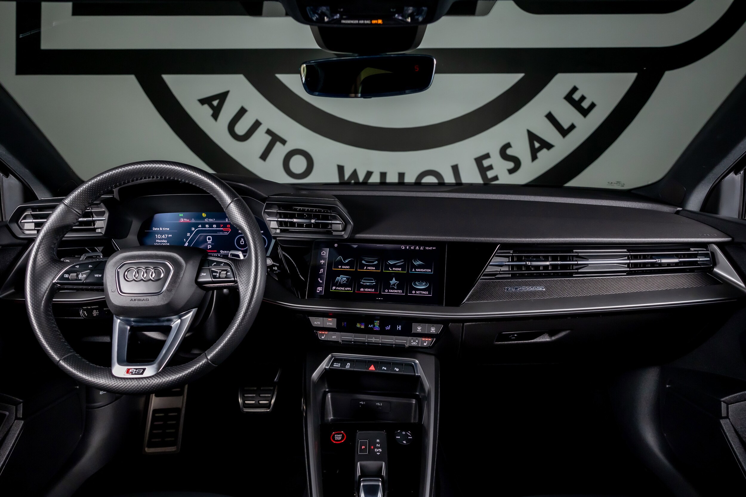 2022 Audi RS 3 Base photo 2