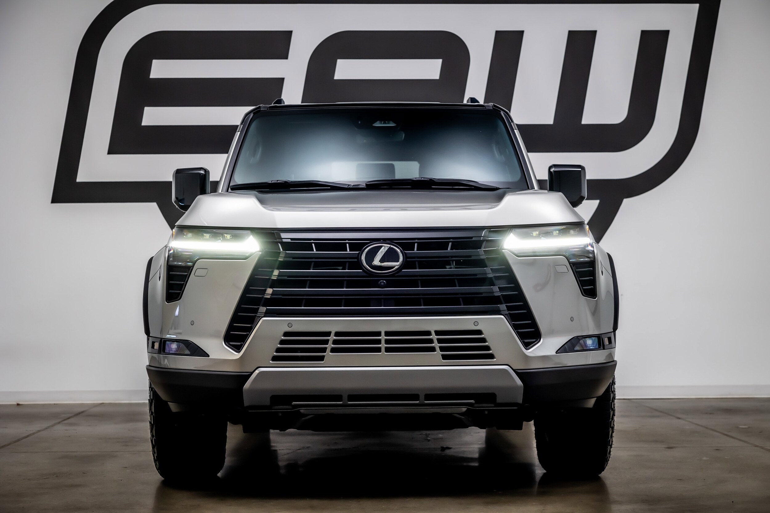2024 Lexus GX 550 Overtrail photo 3