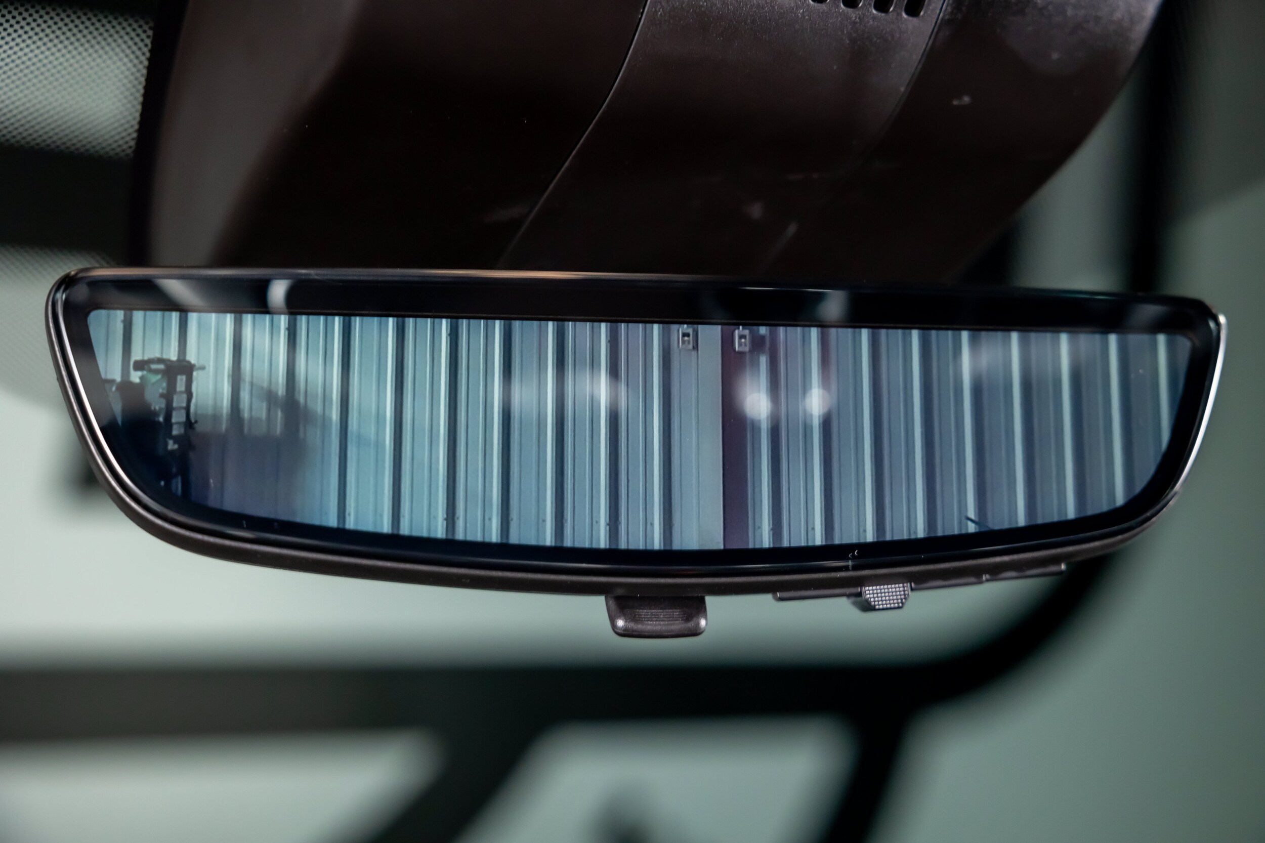 2024 GMC Yukon Denali Ultimate - Photo 32