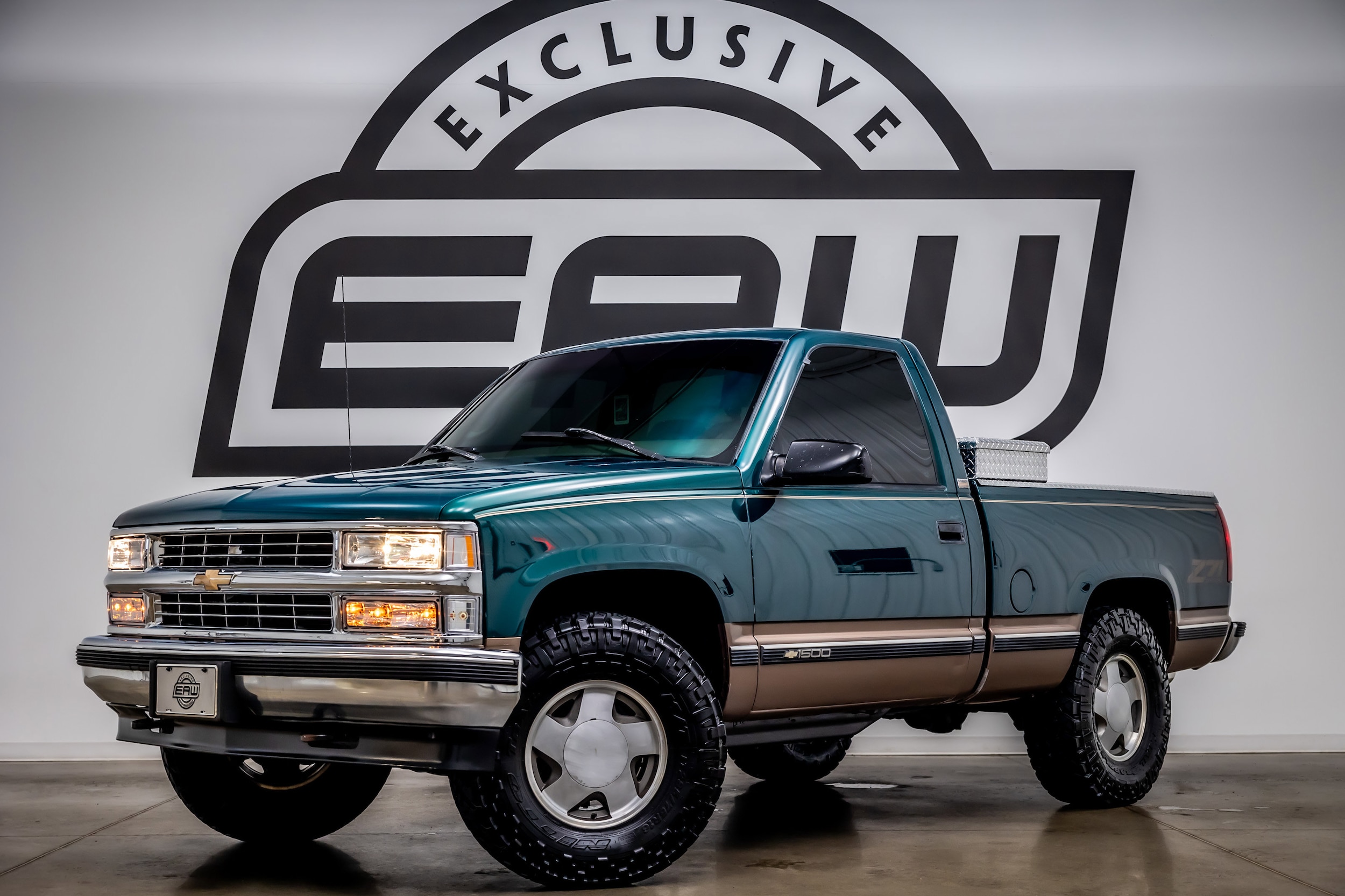 1997 Chevrolet K1500 CHEYENNE SWB SS's photo