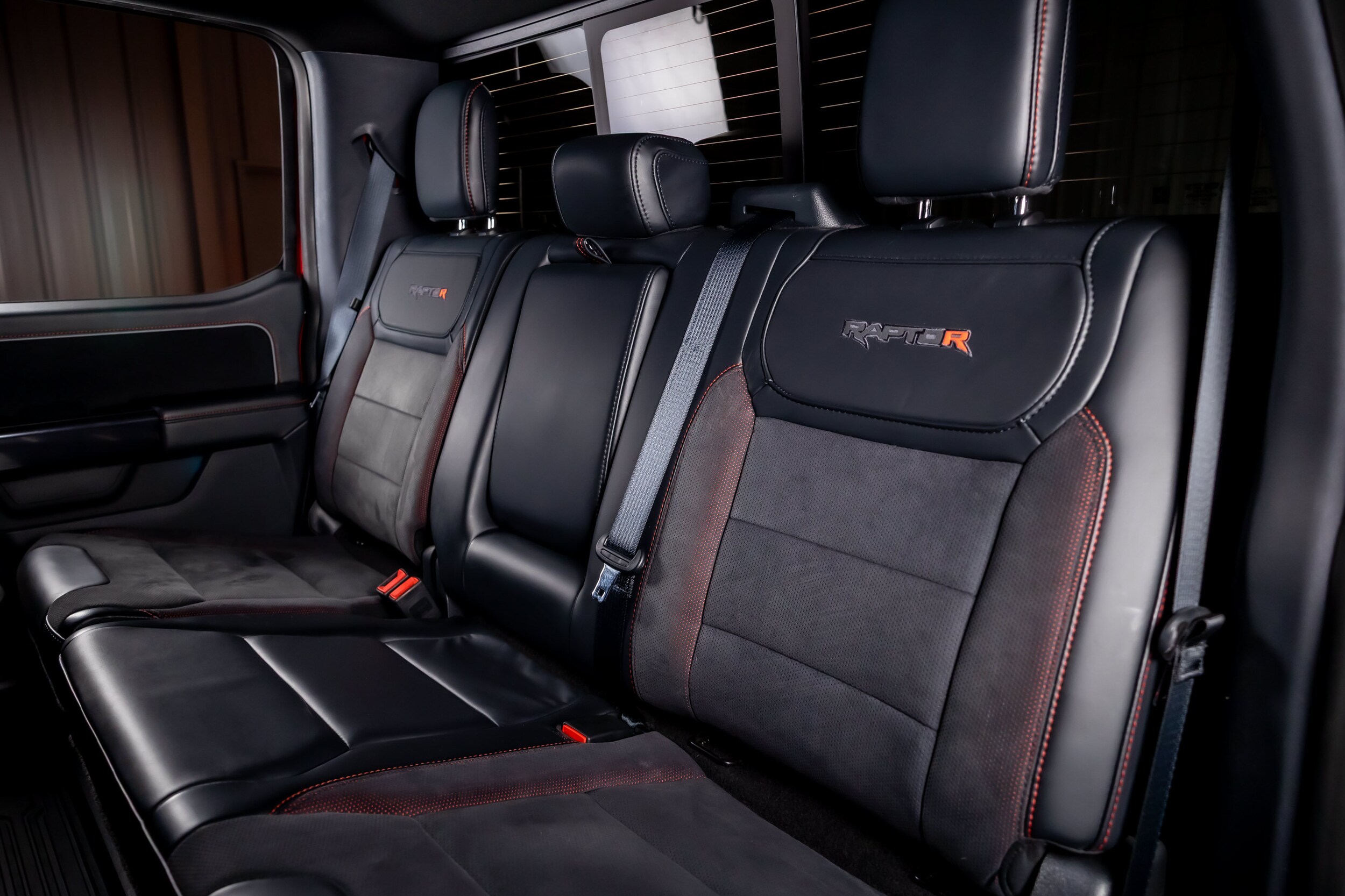 2024 Ford F-150 Raptor - Photo 24