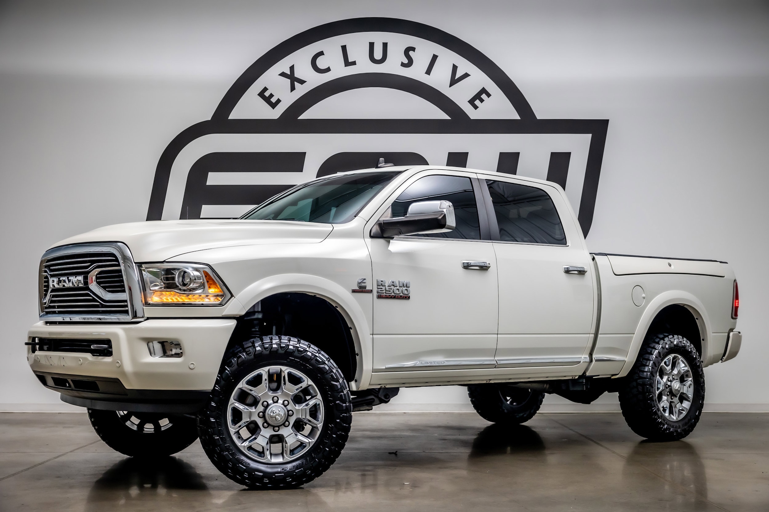 2018 RAM Ram 2500 Pickup Laramie Limited's photo