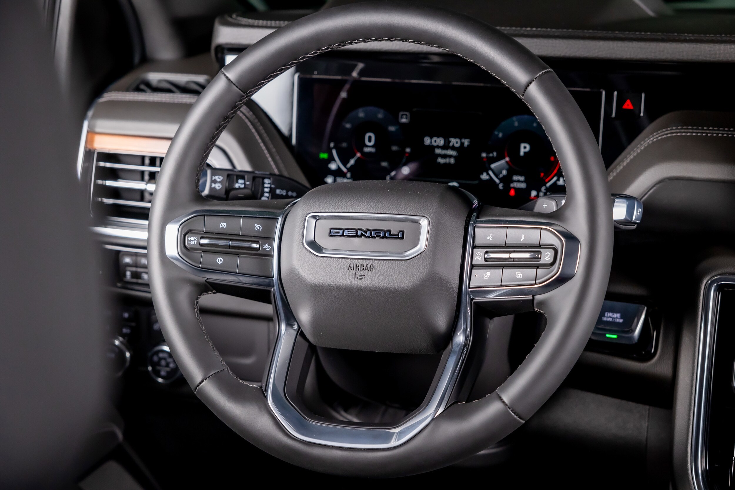 2026 GMC Yukon XL Denali - Photo 58
