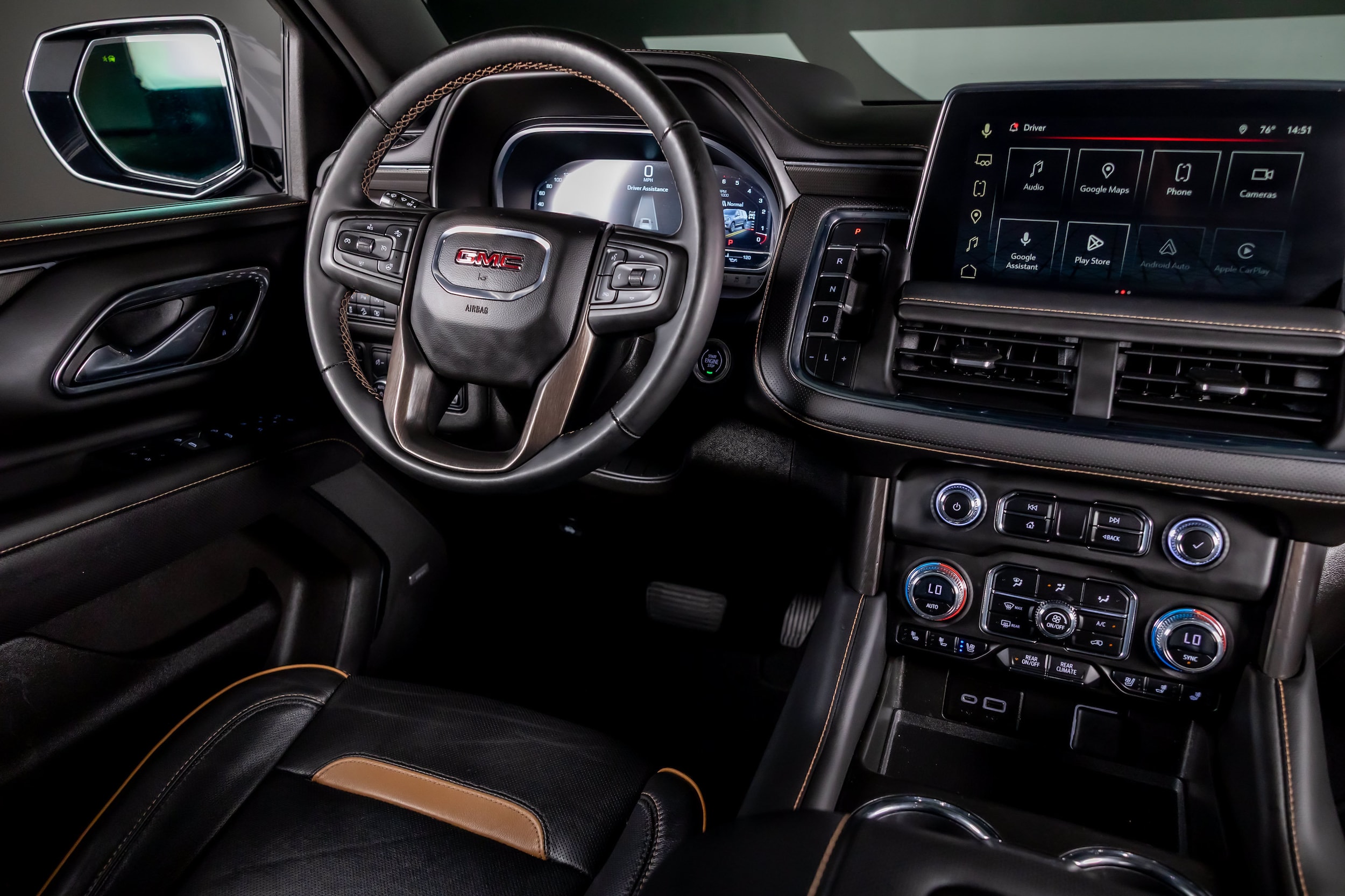 2023 GMC Yukon XL AT4 - Photo 7
