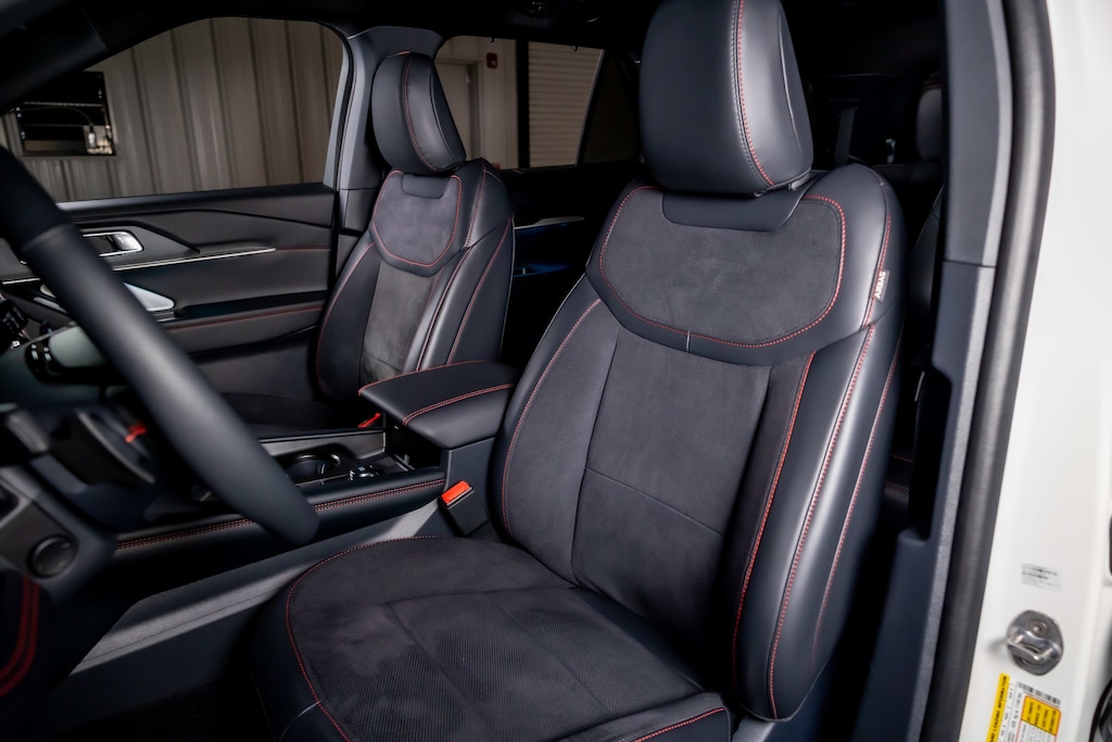 Used 2025 Ford Explorer ST SUV