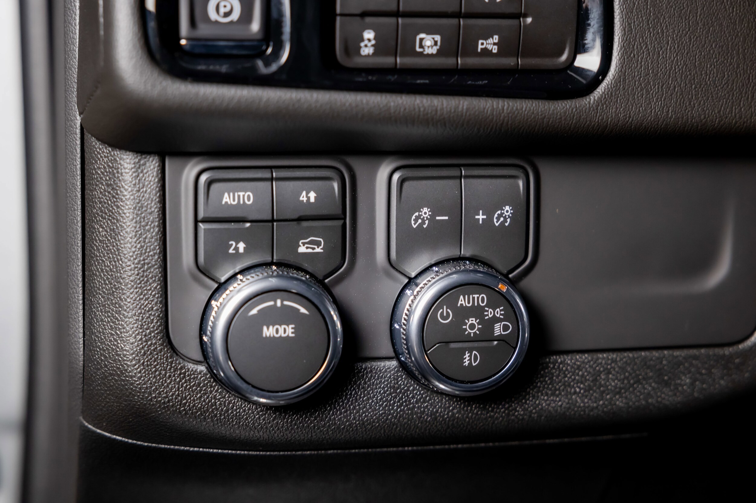 2026 GMC Yukon XL Denali - Photo 51