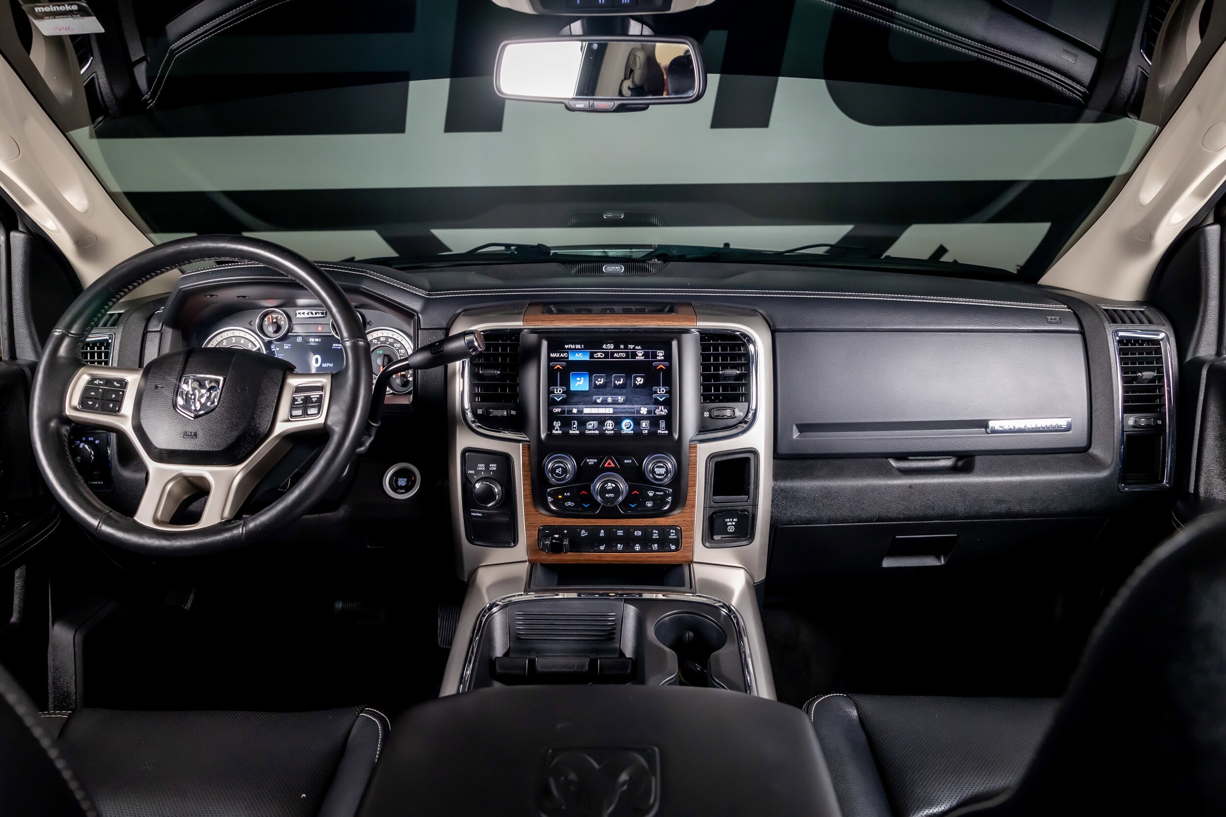 2017 Ram 2500 Laramie photo 2