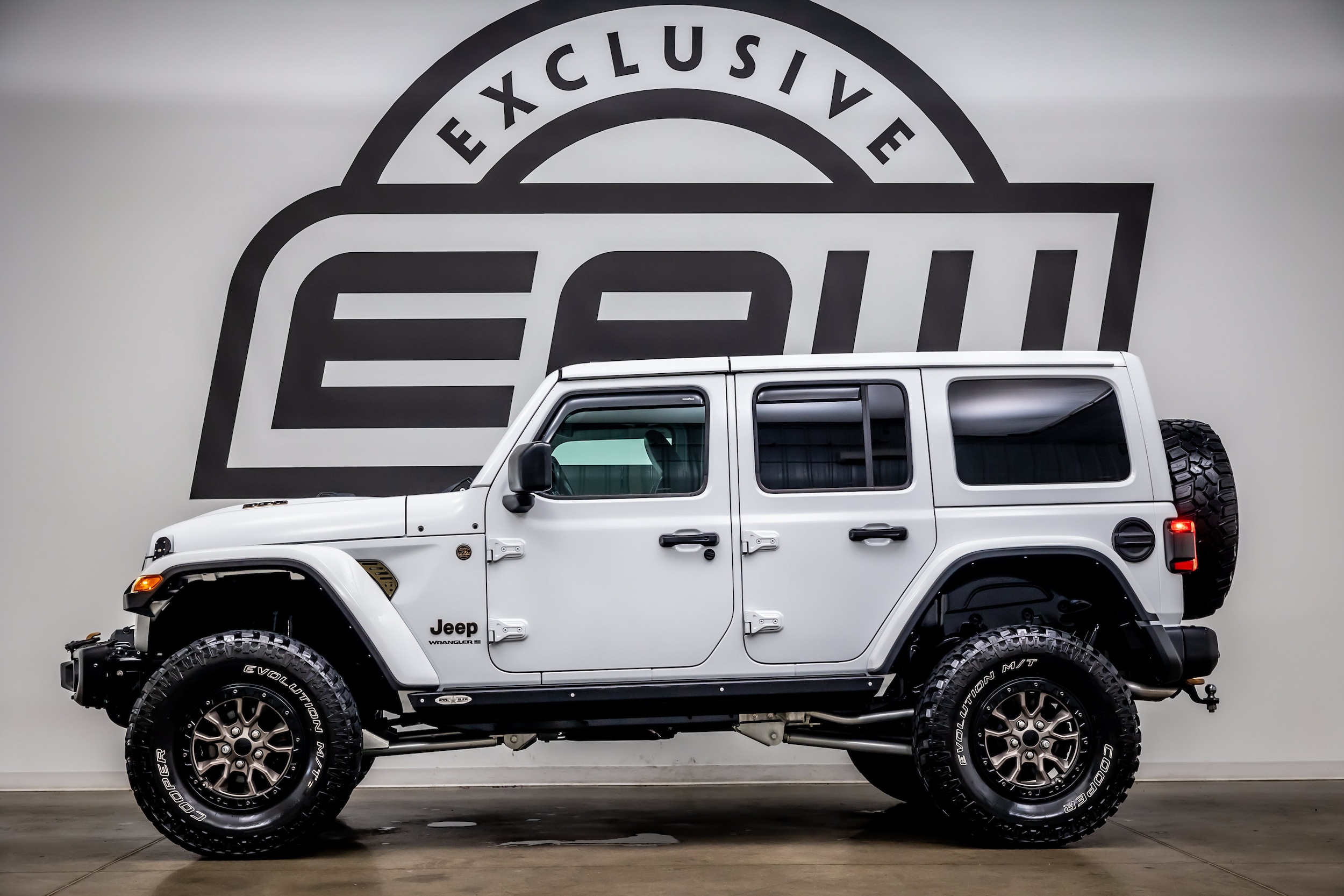 2023 Jeep Wrangler 4-Door Rubicon 392 - Photo 6