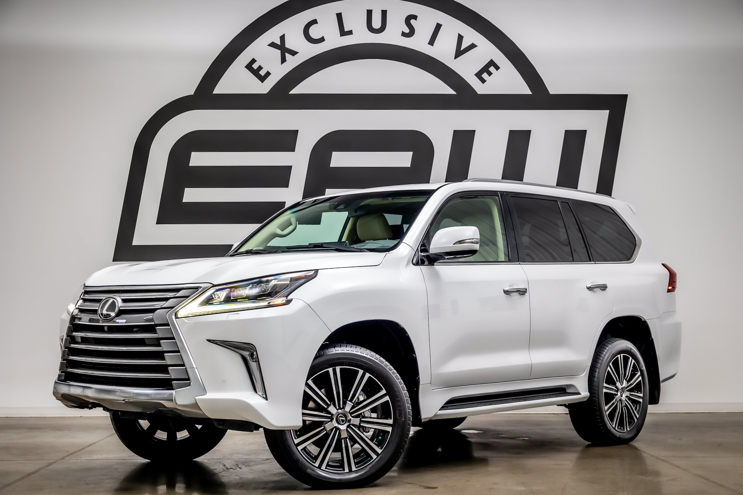 2020 Lexus LX 600 570 THREE-ROW's photo