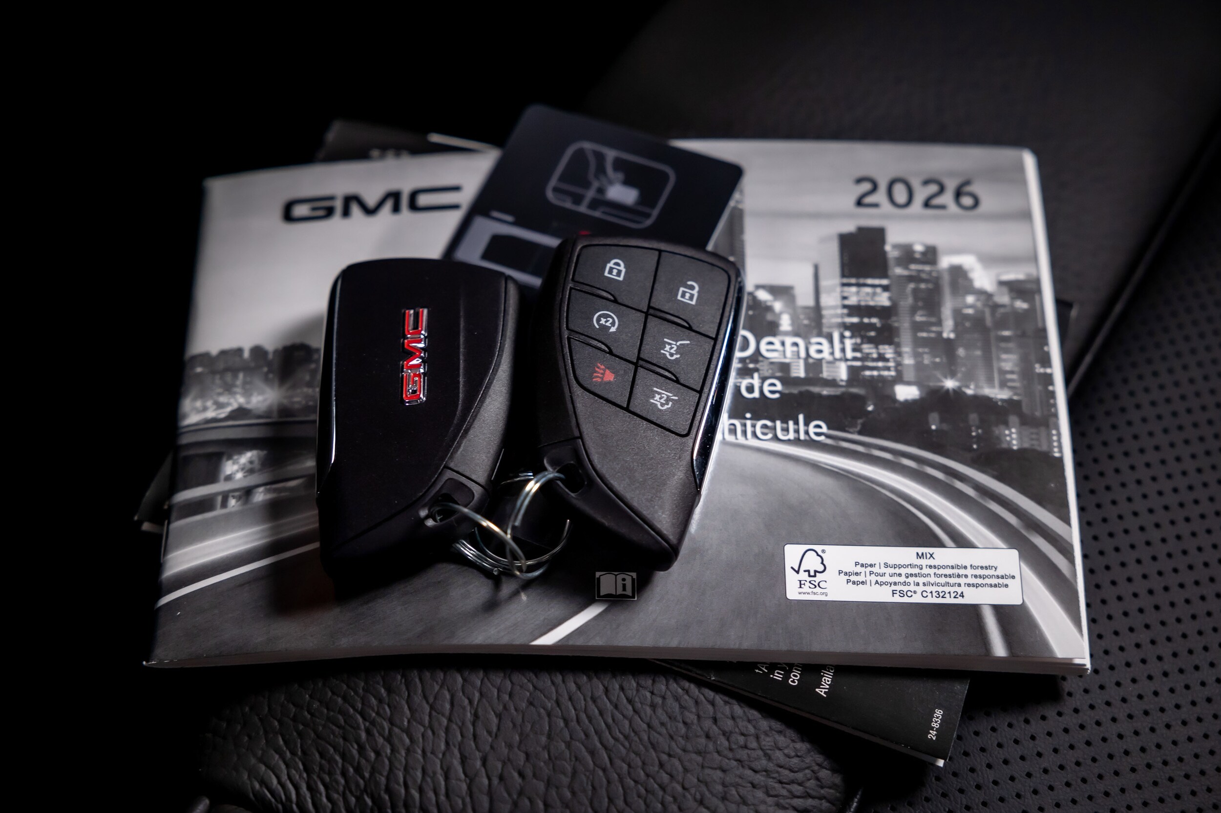 2026 GMC Yukon XL Denali - Photo 34