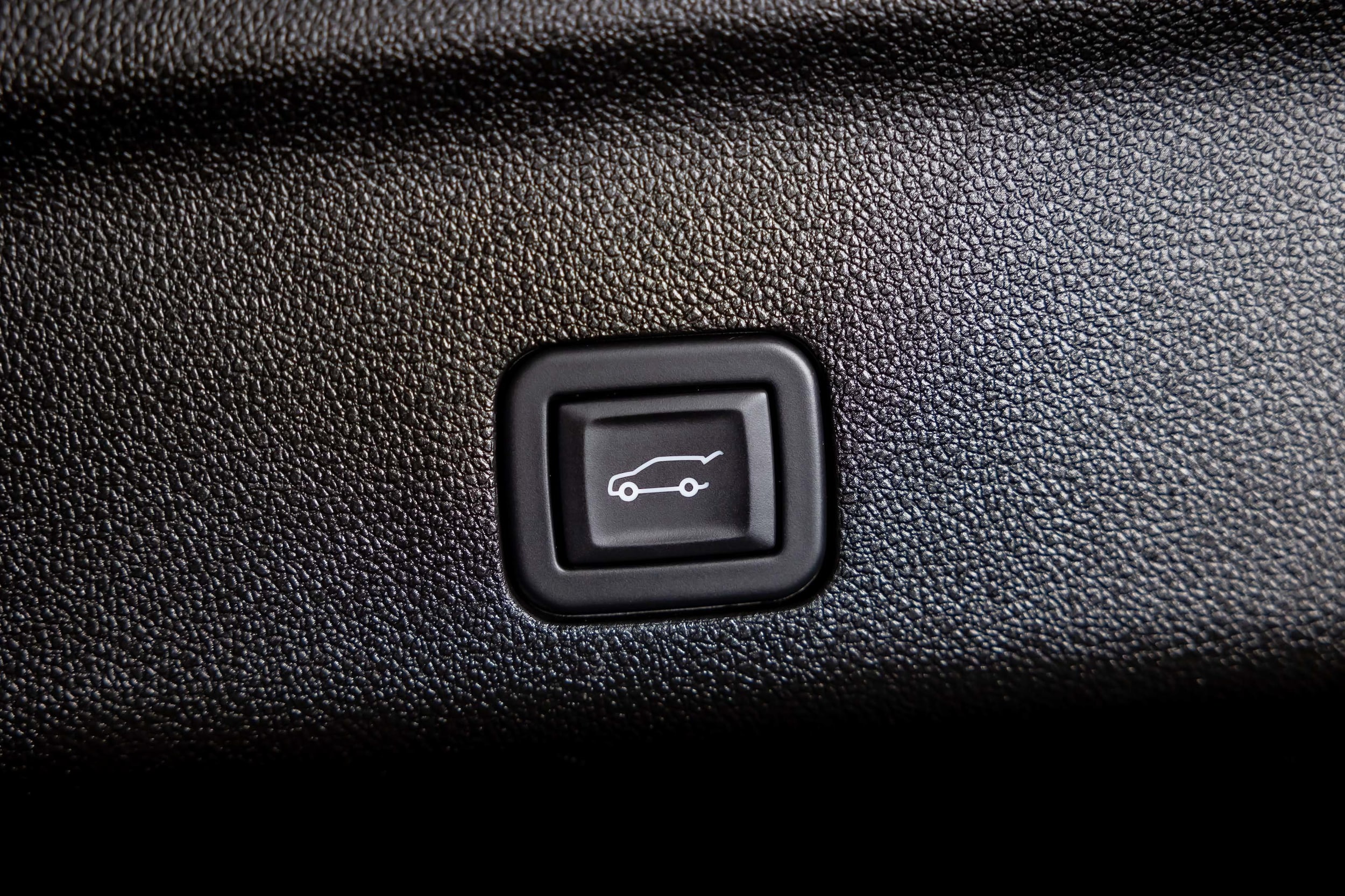 2024 GMC Yukon Denali Ultimate - Photo 42
