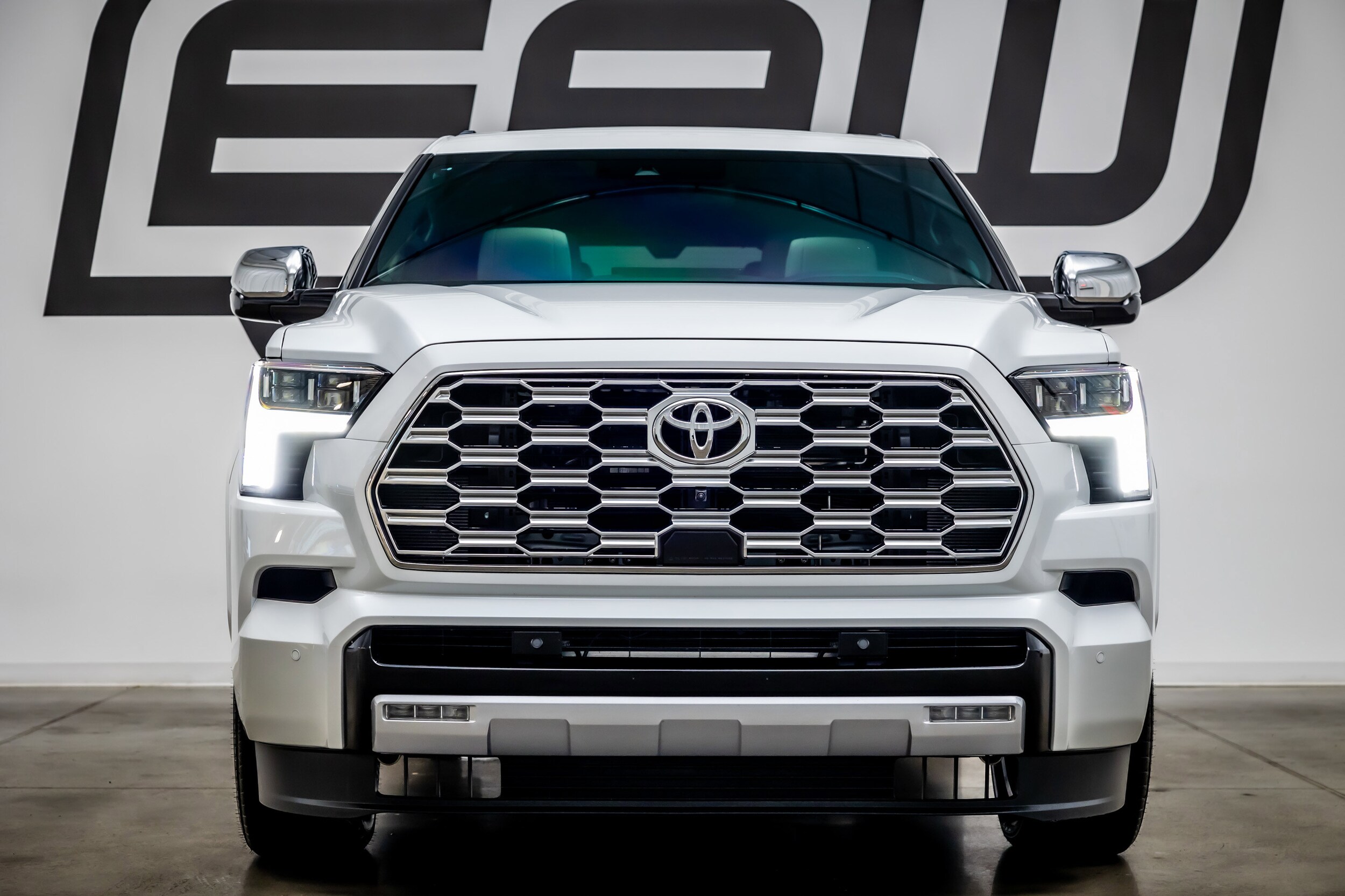 2025 Toyota Sequoia Capstone photo 3