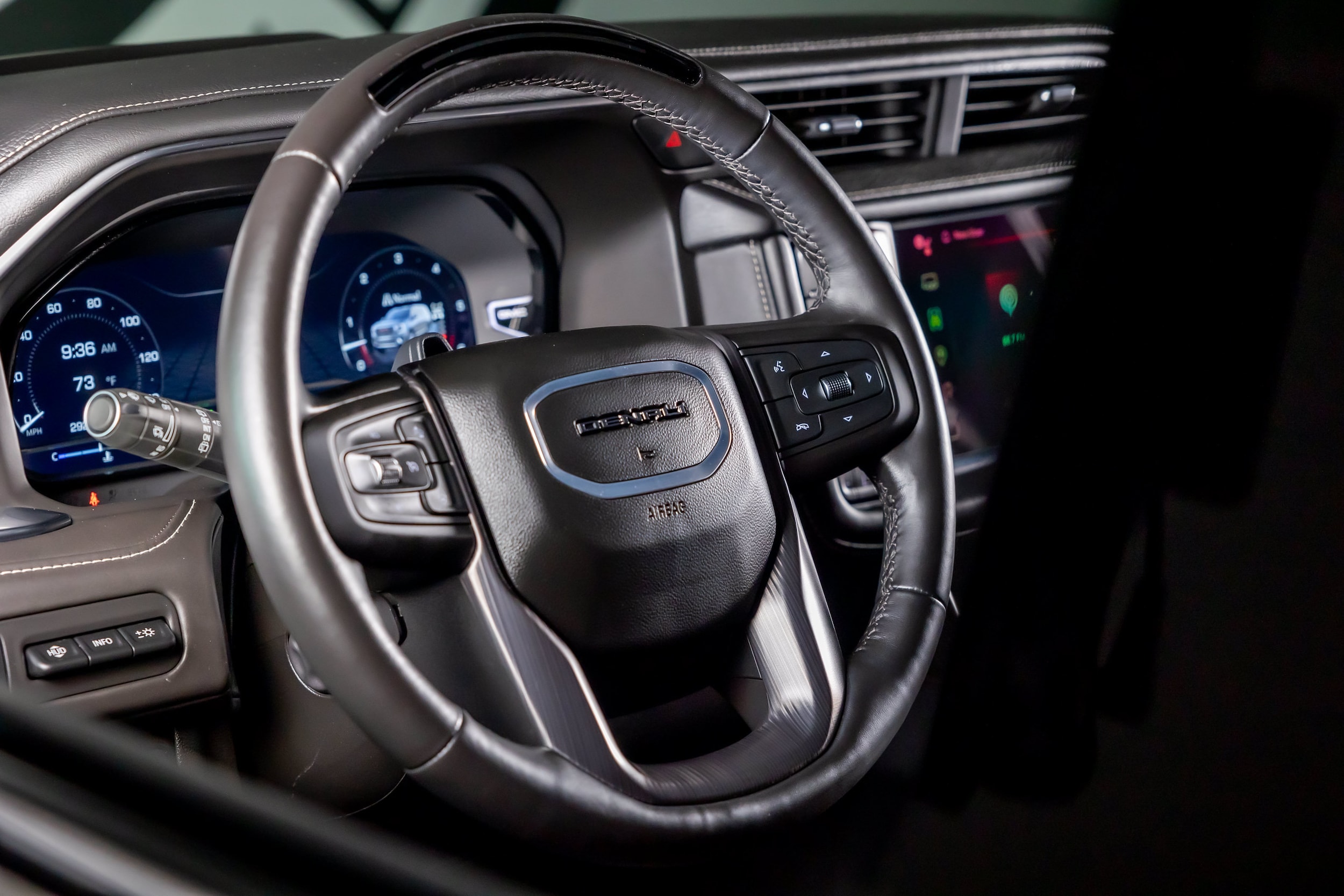 2024 GMC Yukon Denali Ultimate - Photo 53