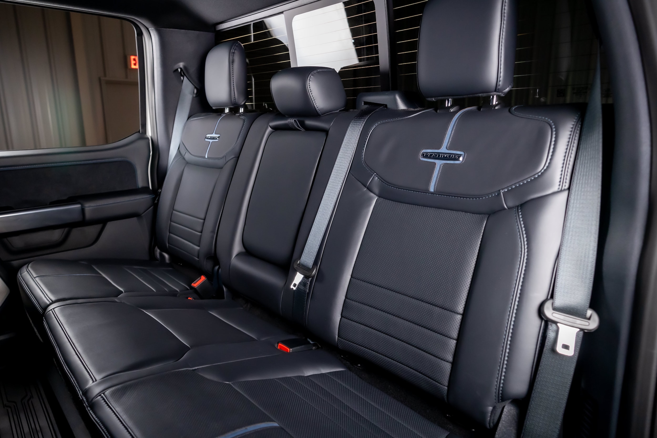 2026 Ford F-250 Super Duty Platinum - Photo 28