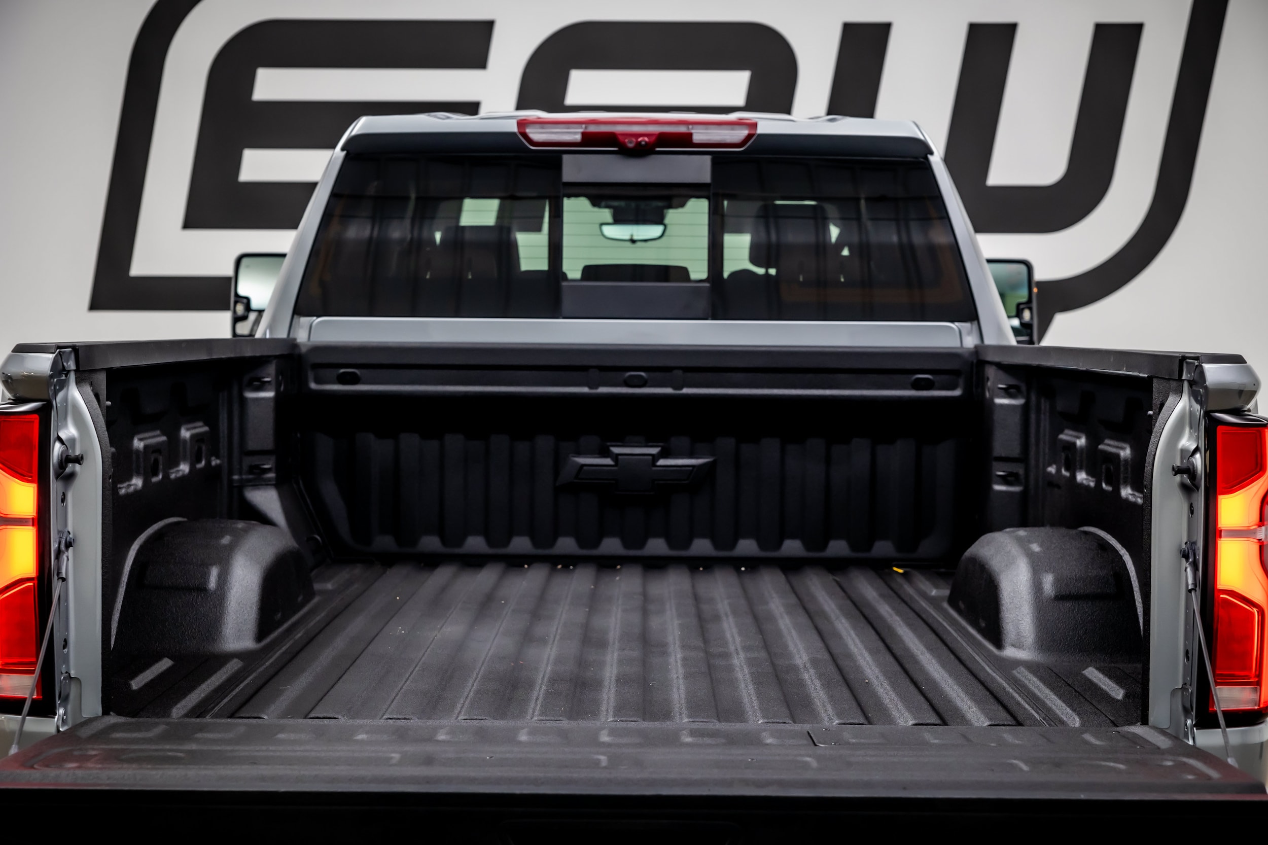 2025 Chevrolet Silverado 2500HD ZR2 - Photo 42