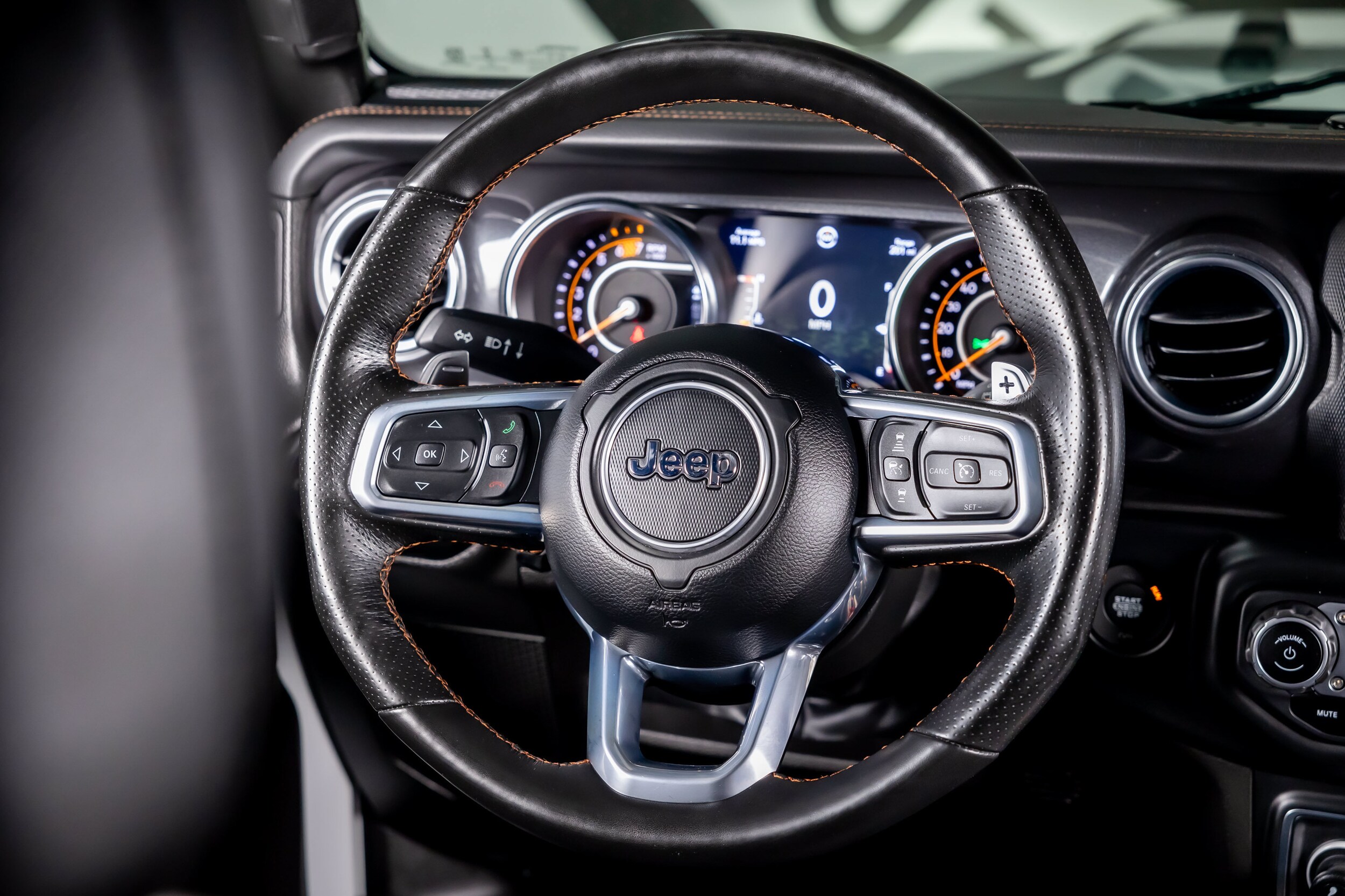 2023 Jeep Wrangler 4-Door Rubicon 392 - Photo 40