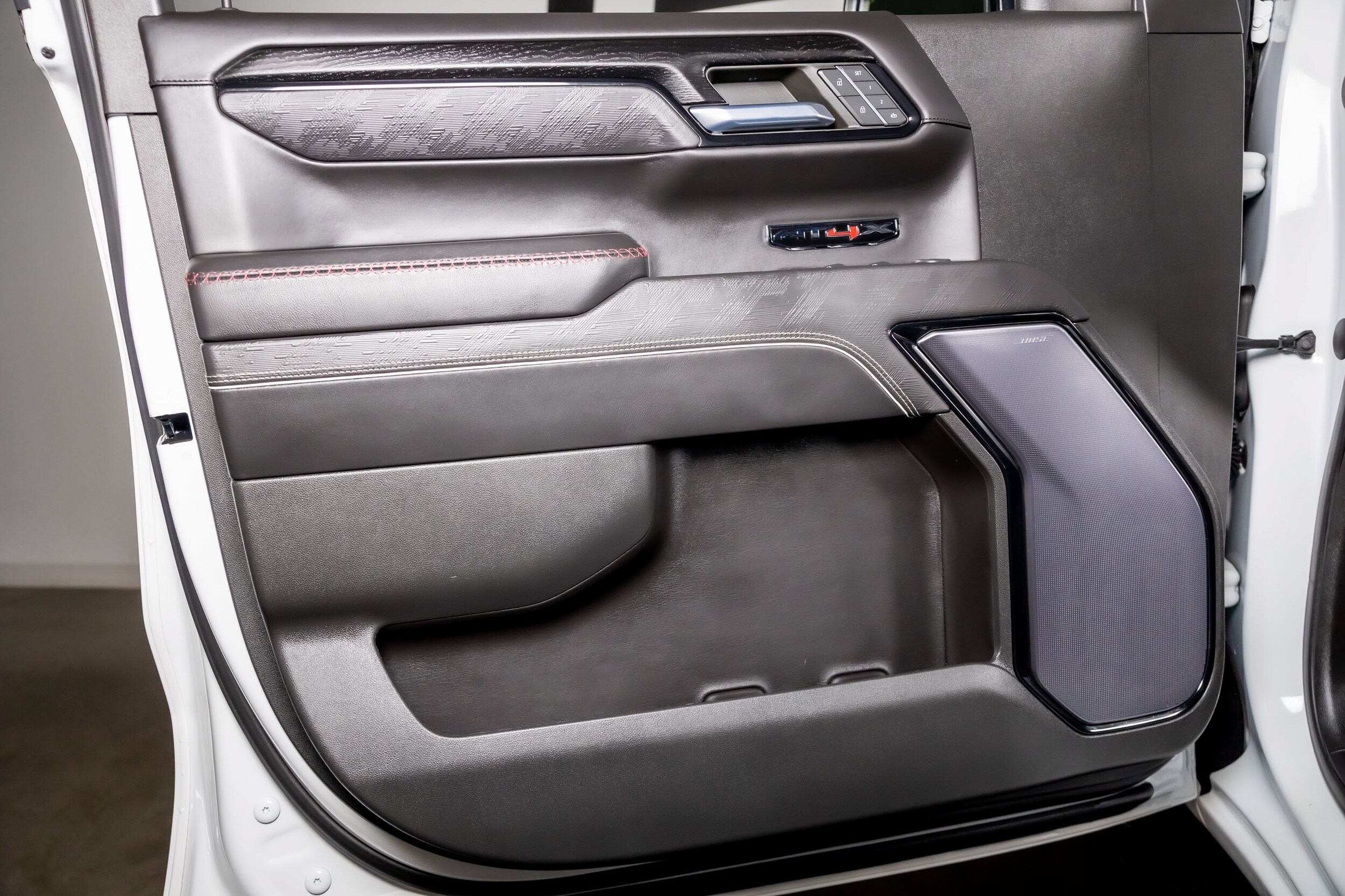 2023 GMC Sierra 1500 AT4X - Photo 51