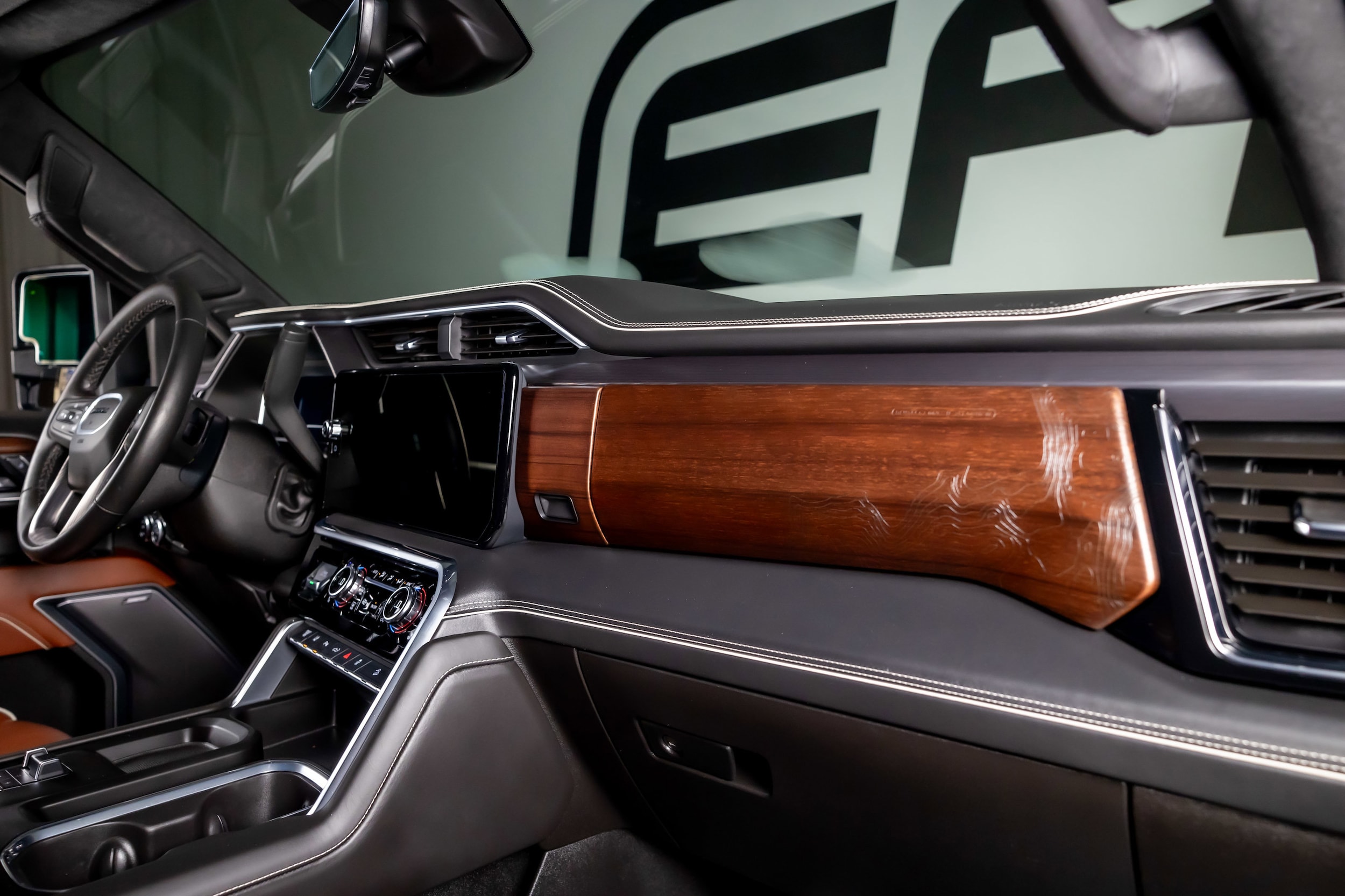 2025 GMC Sierra 2500HD Denali Ultimate - Photo 27