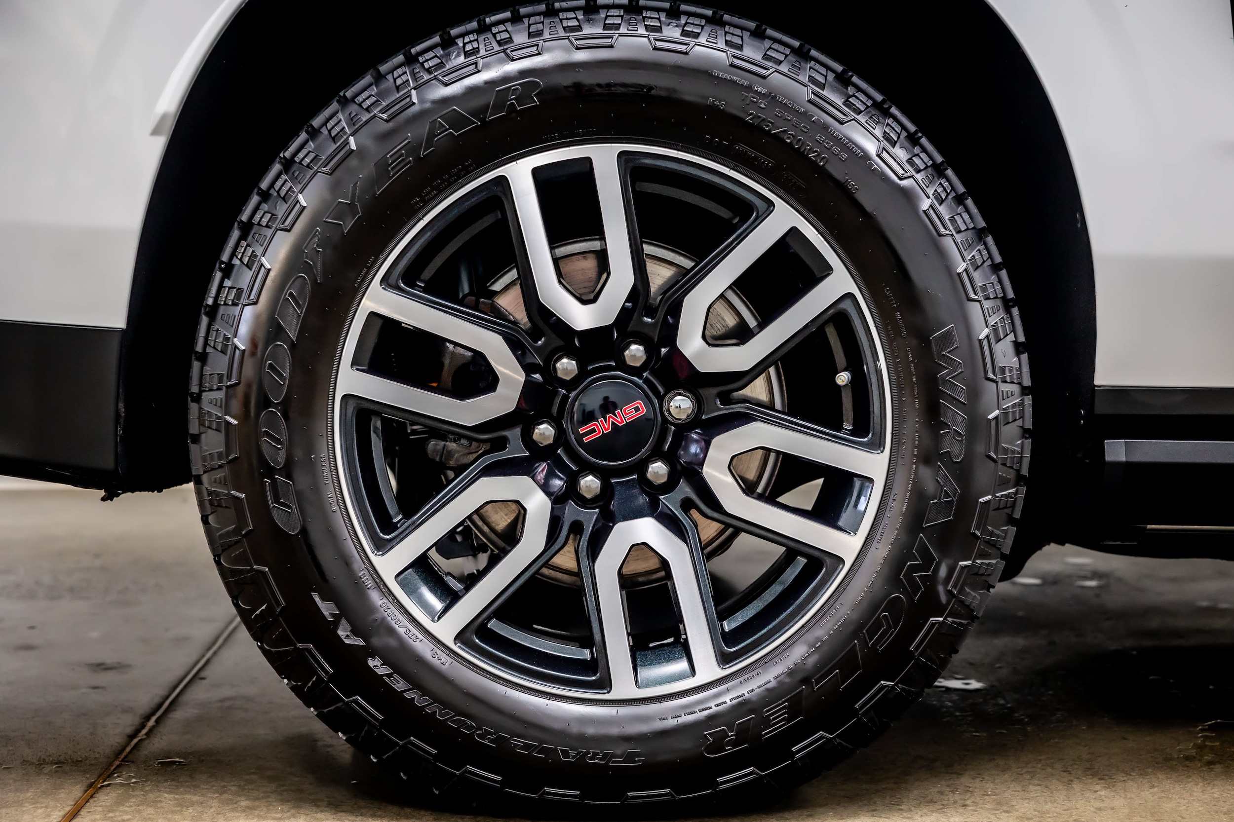 2023 GMC Yukon XL AT4 - Photo 41
