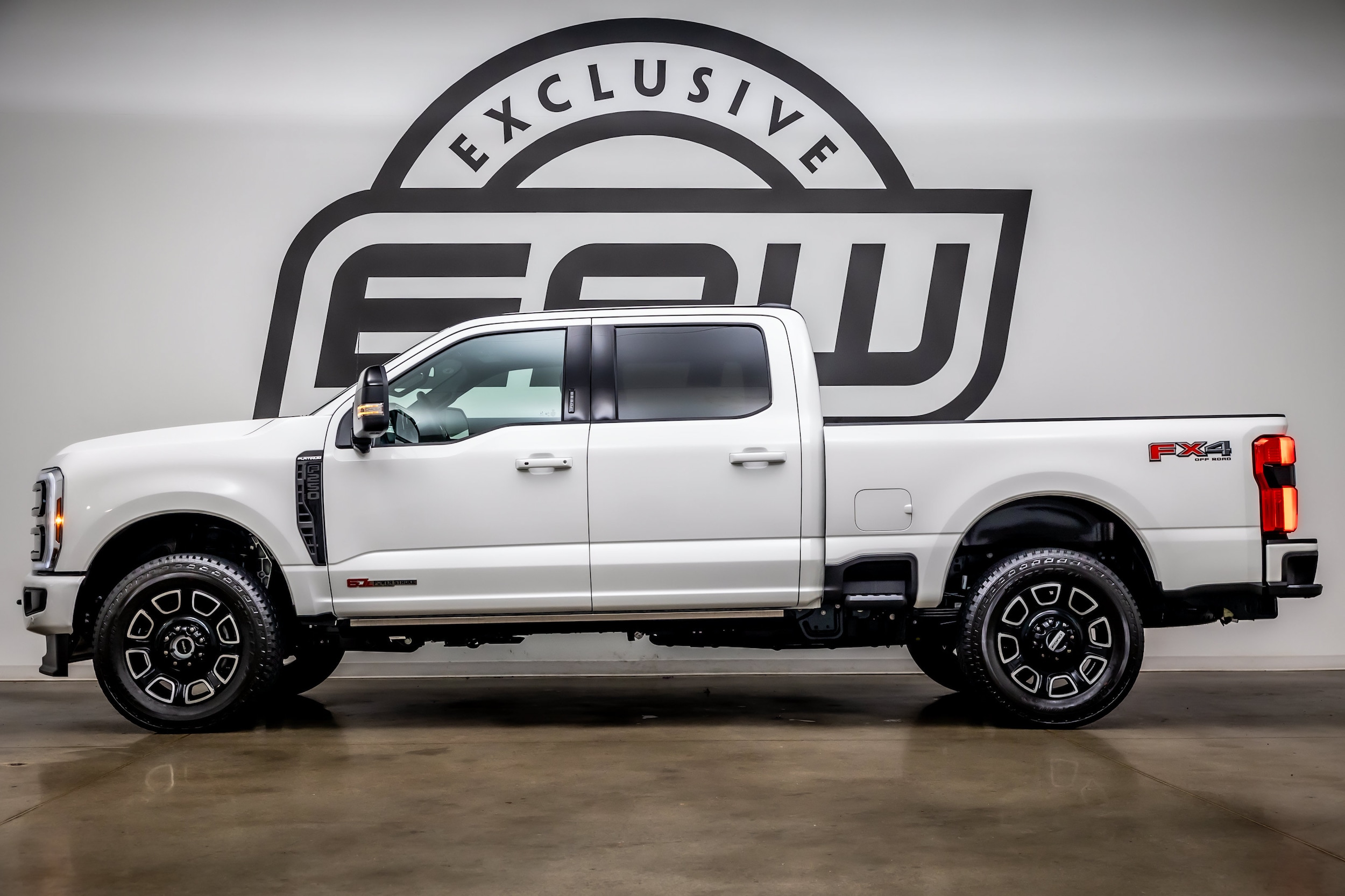 2026 Ford F-250 Super Duty Platinum - Photo 6