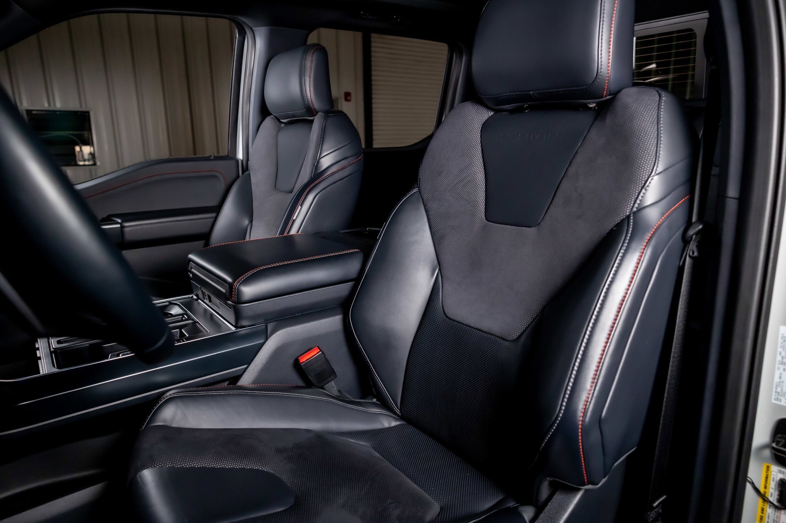 2024 Ford F-150 Raptor photo 4