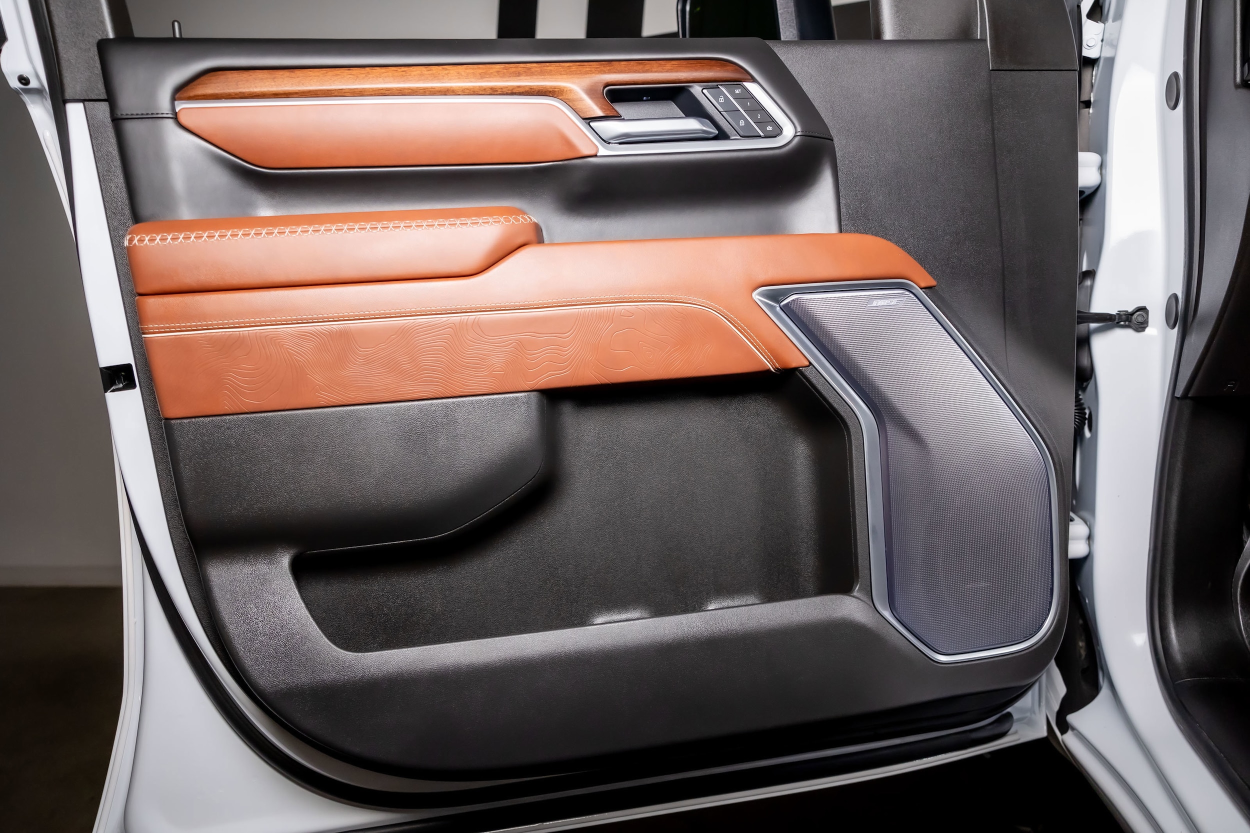 2025 GMC Sierra 2500HD Denali Ultimate - Photo 48