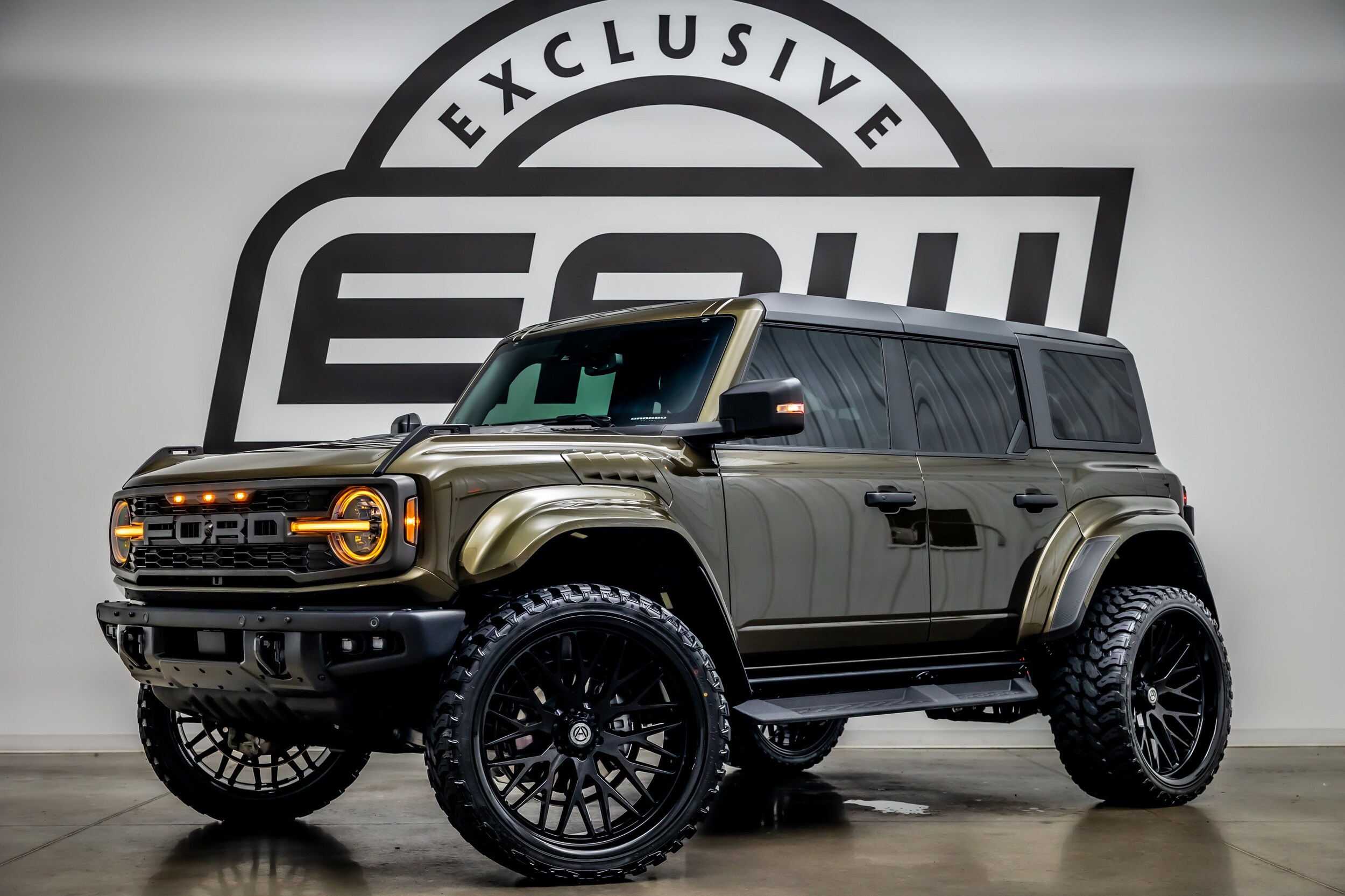 2024 Ford Bronco Raptor 4x4's photo