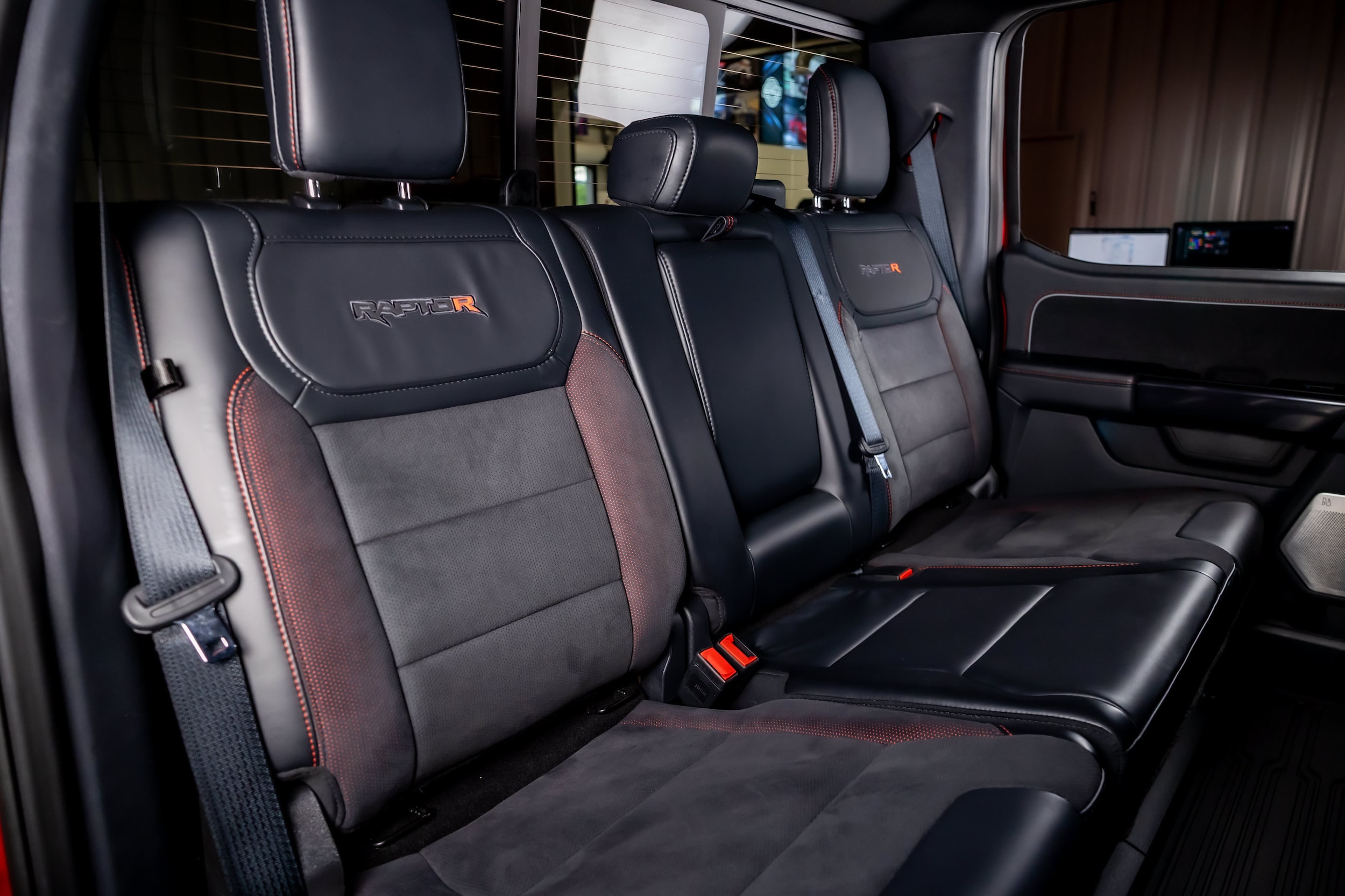 2024 Ford F-150 Raptor - Photo 61