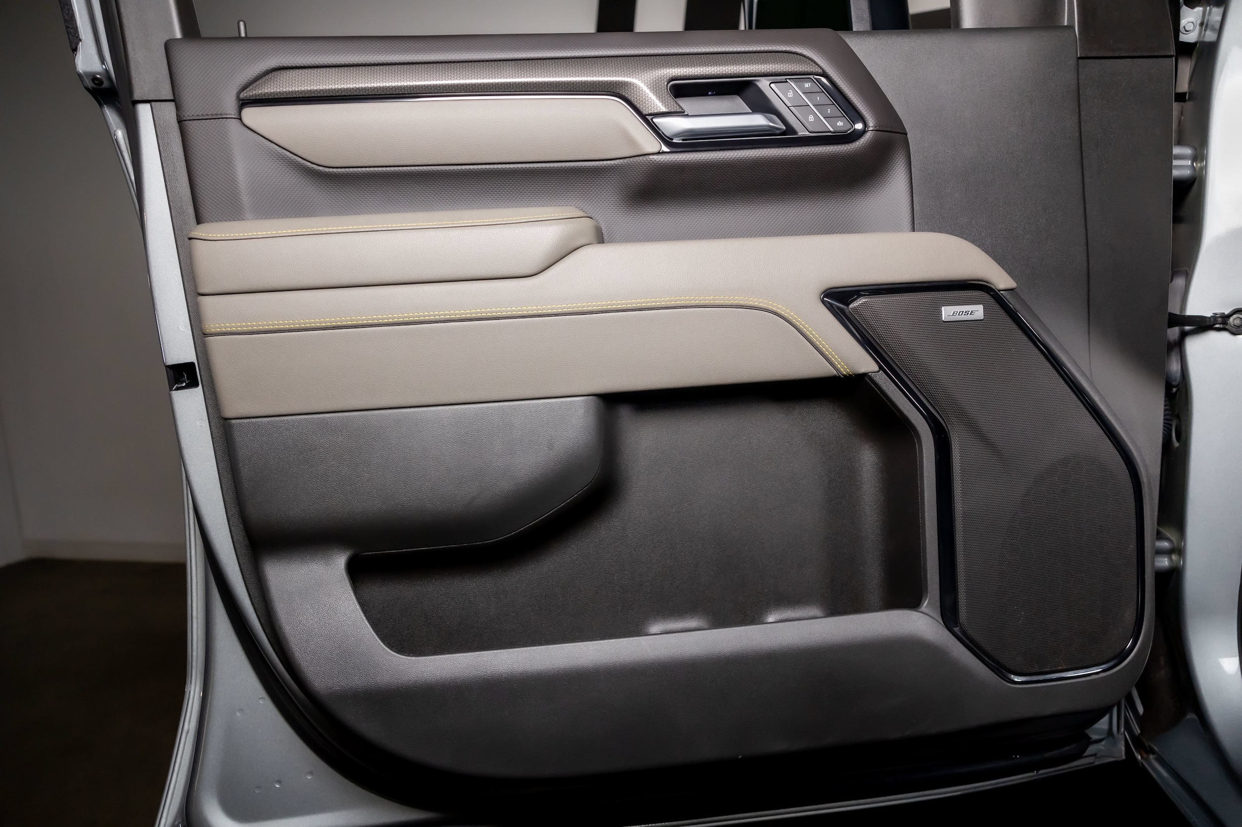 2025 Chevrolet Silverado 2500HD ZR2 - Photo 47